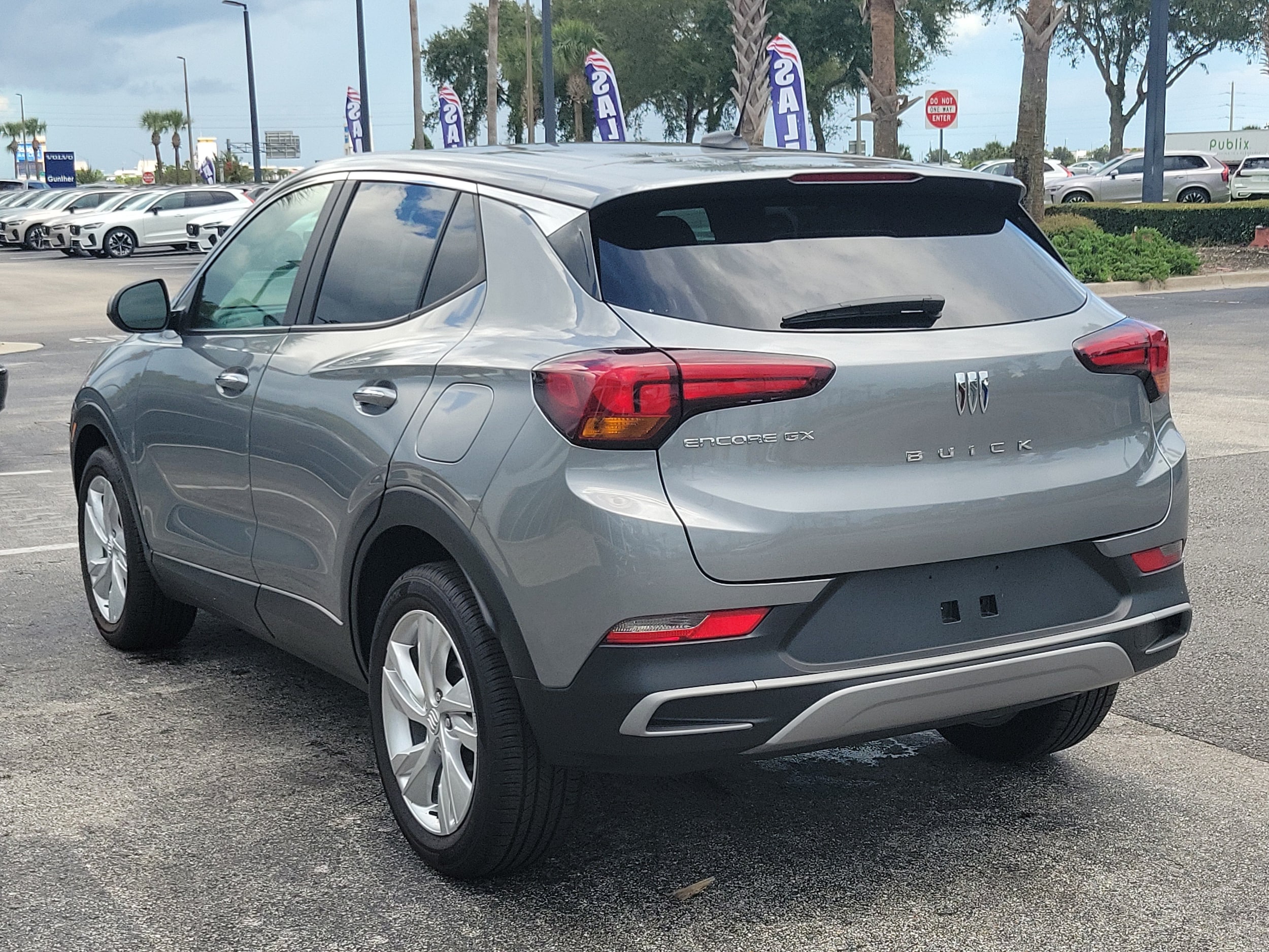 2025 Buick Encore GX Preferred - Photo 3