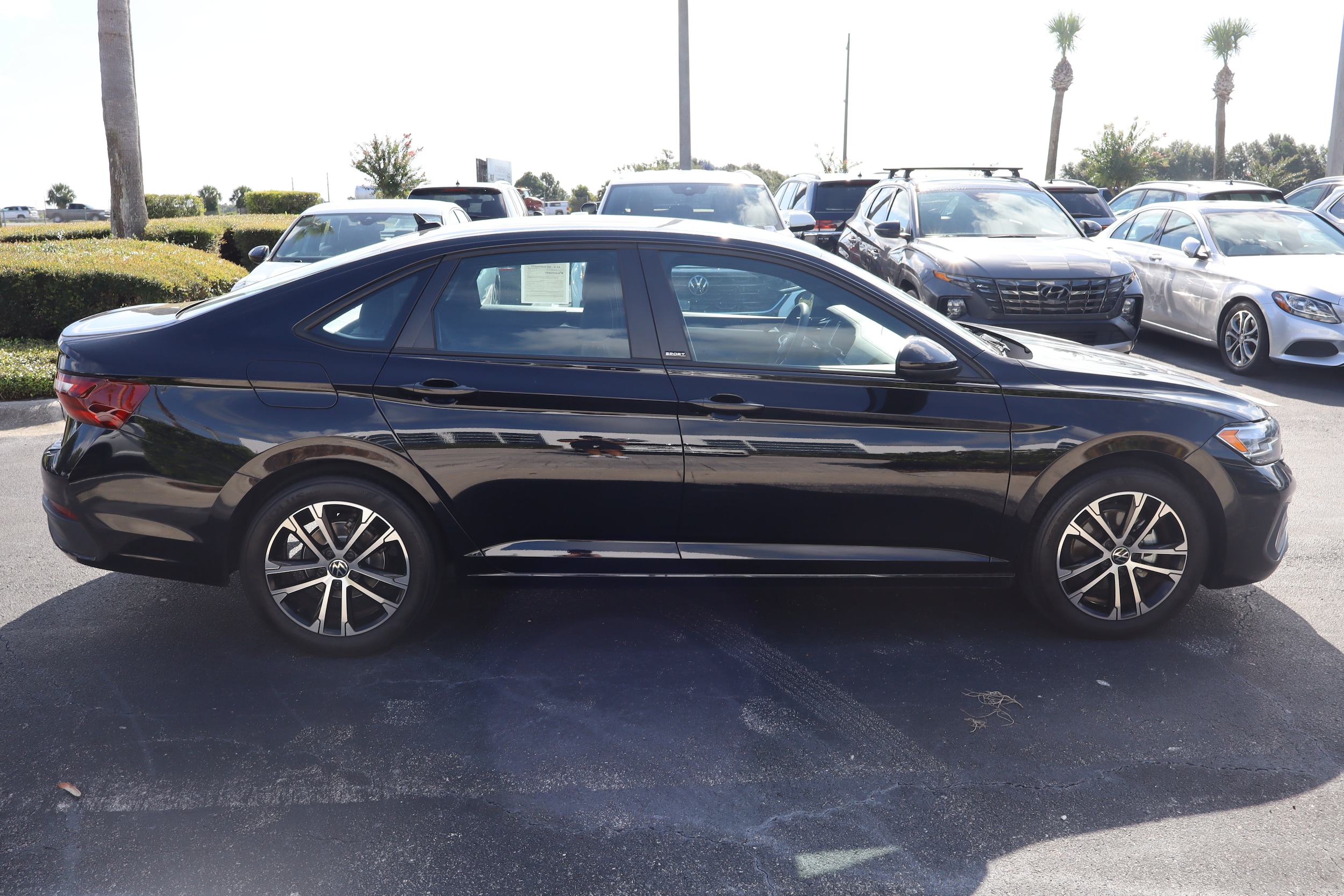 2023 Volkswagen Jetta Sport - Photo 8