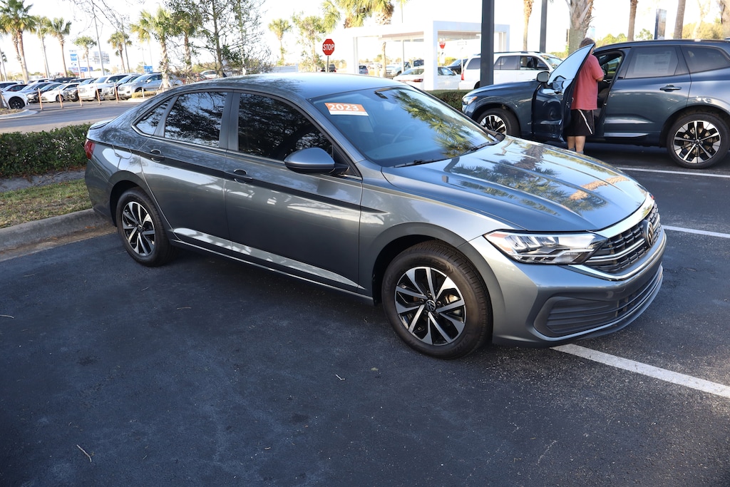 Certified 2023 Volkswagen Jetta S S Auto