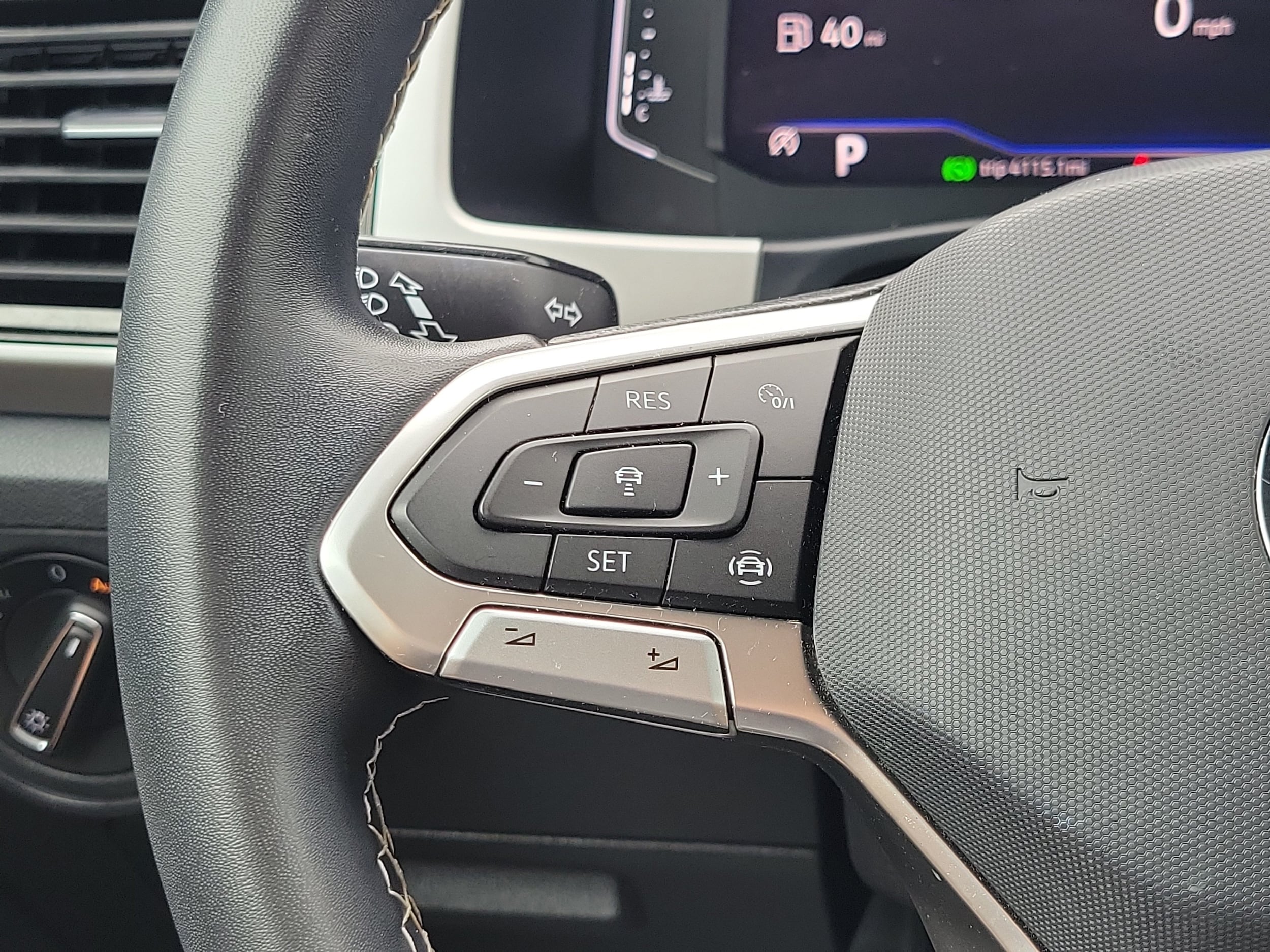 2022 Volkswagen Atlas Cross Sport SE w/Tech - Photo 17