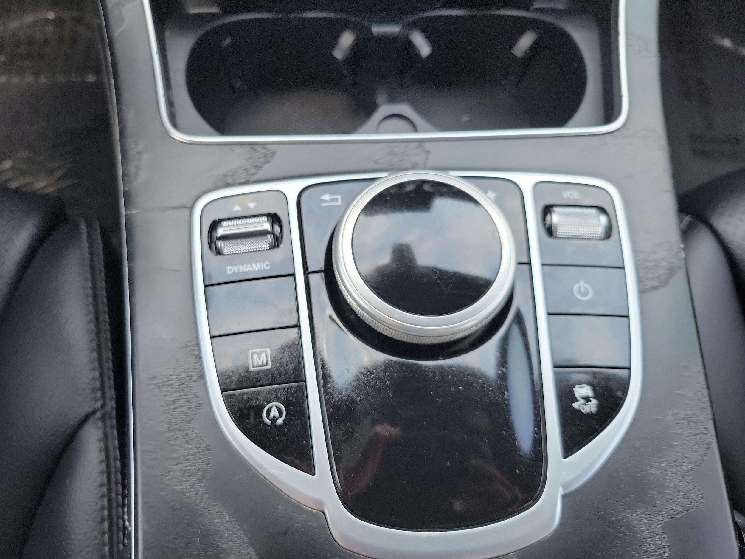 2019 Mercedes-Benz GLC GLC300 - Photo 26