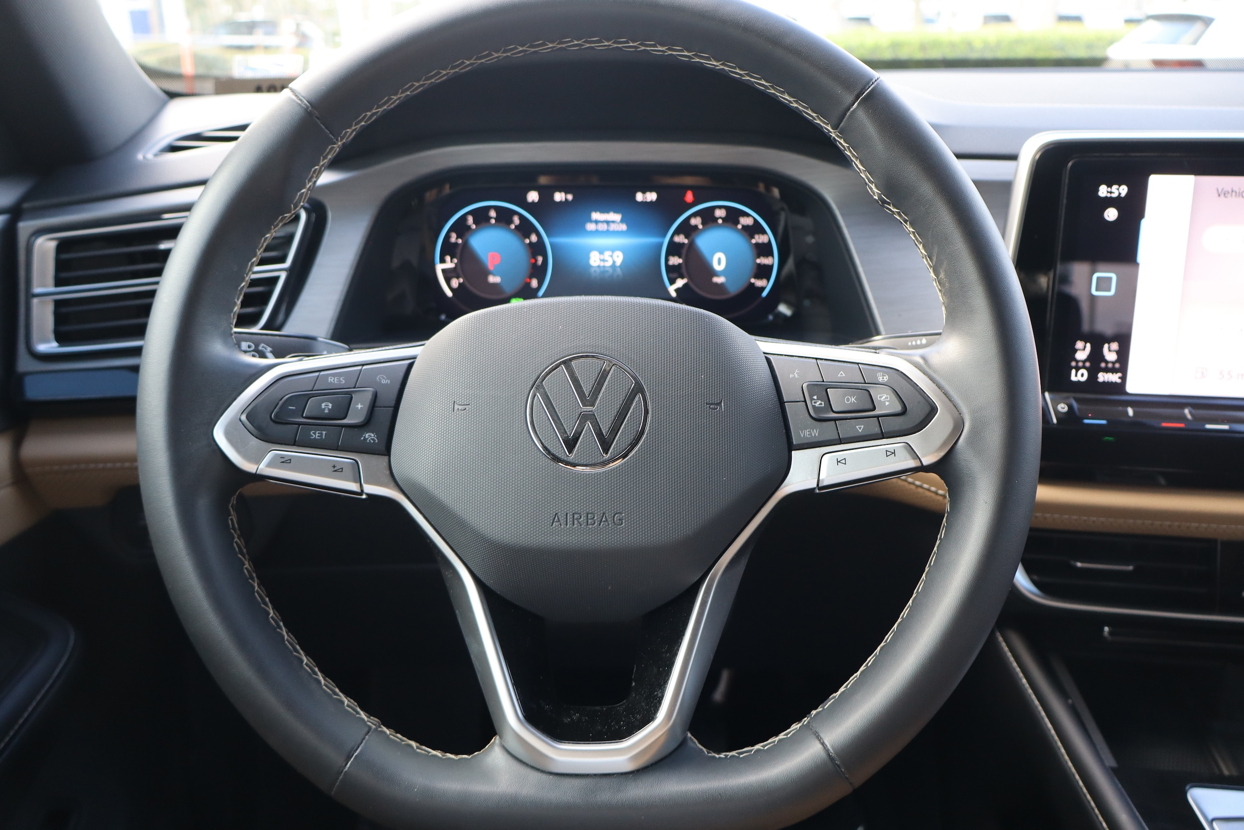 2024 Volkswagen Atlas Cross Sport SE w/Tech - Photo 20