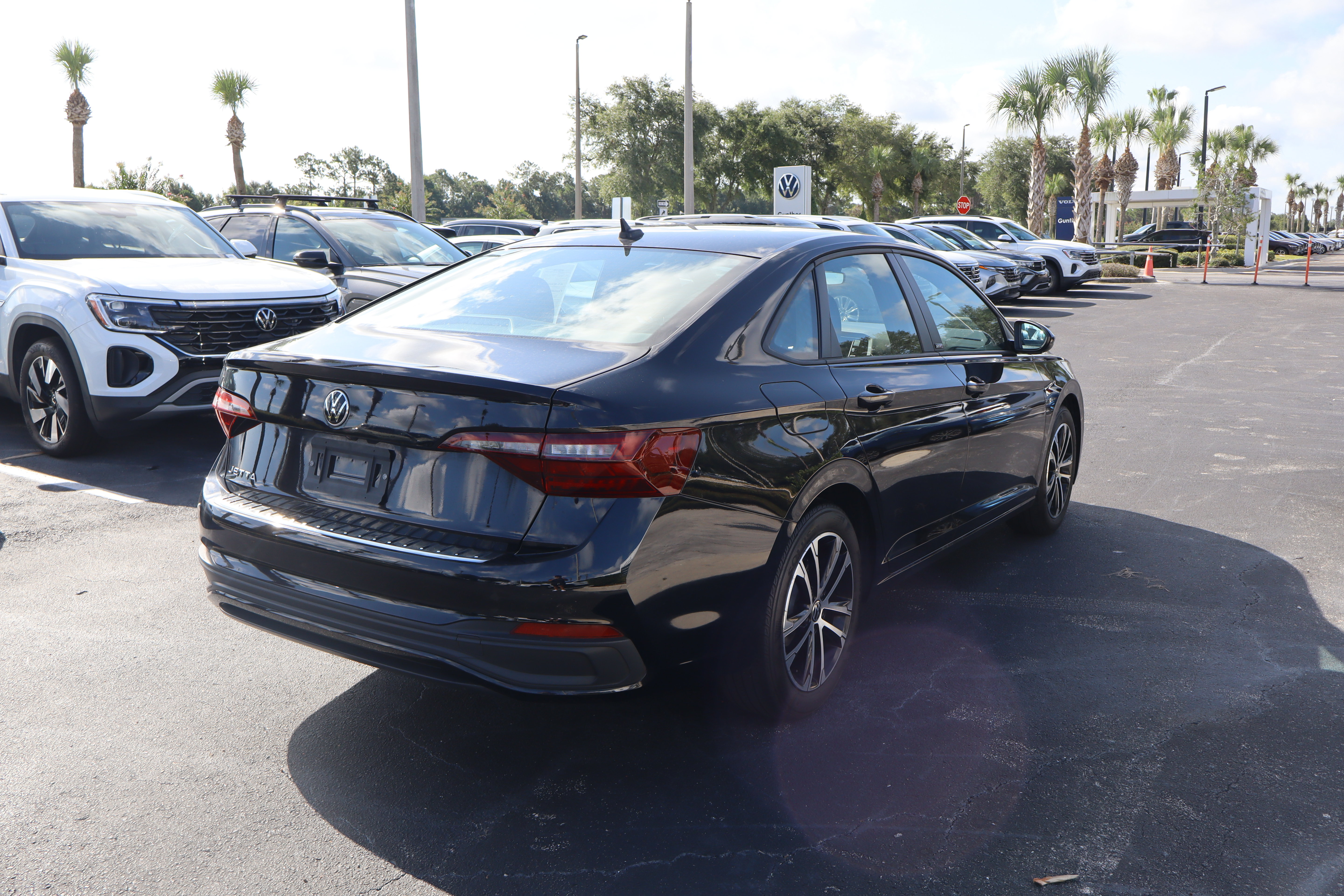 2023 Volkswagen Jetta Sport - Photo 7