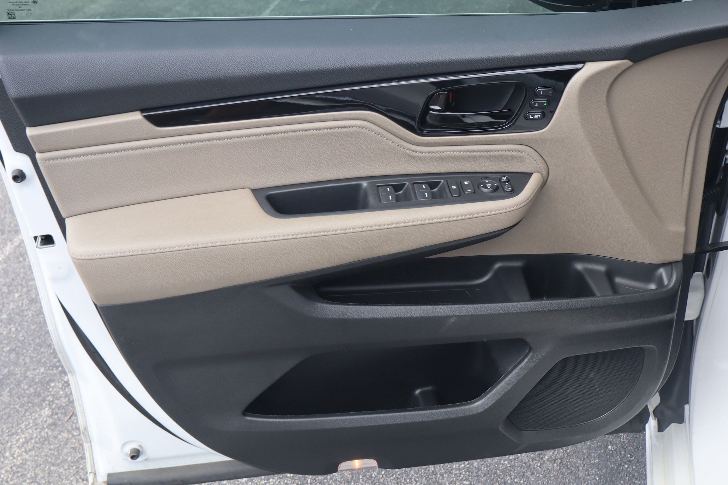 2023 Honda Odyssey Elite - Photo 16