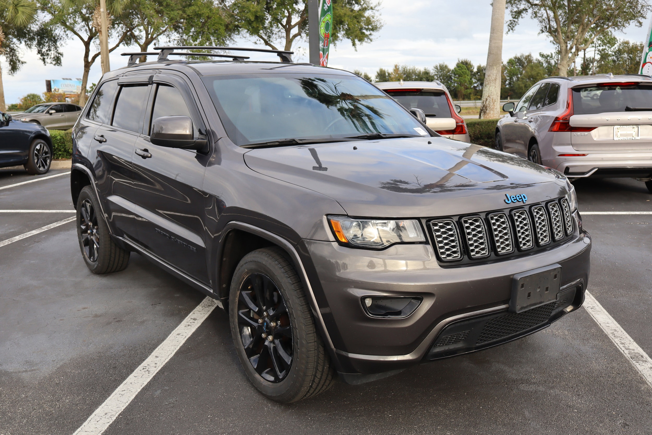 2020 Jeep Grand Cherokee Altitude's photo