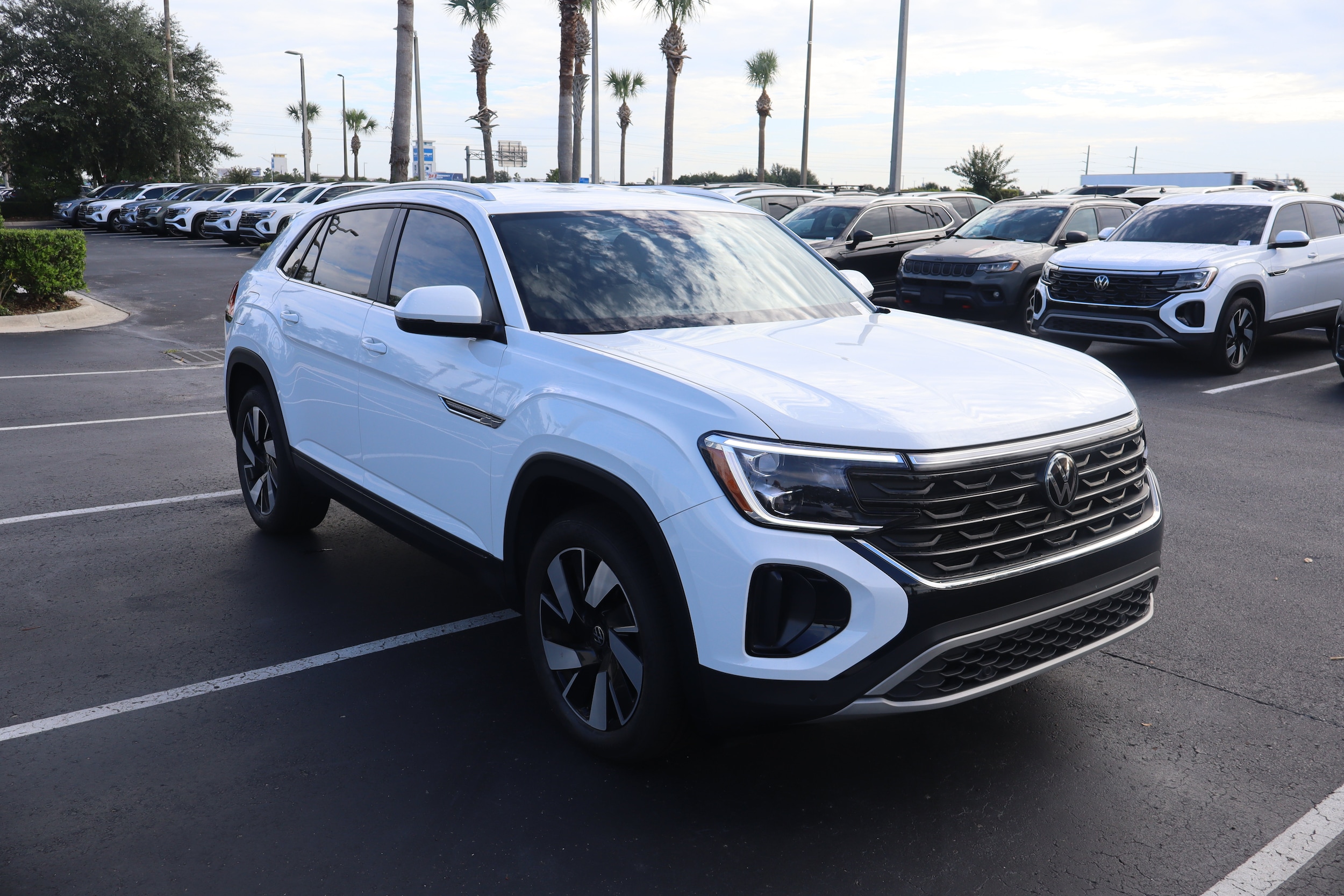 2024 Volkswagen Atlas Cross Sport
