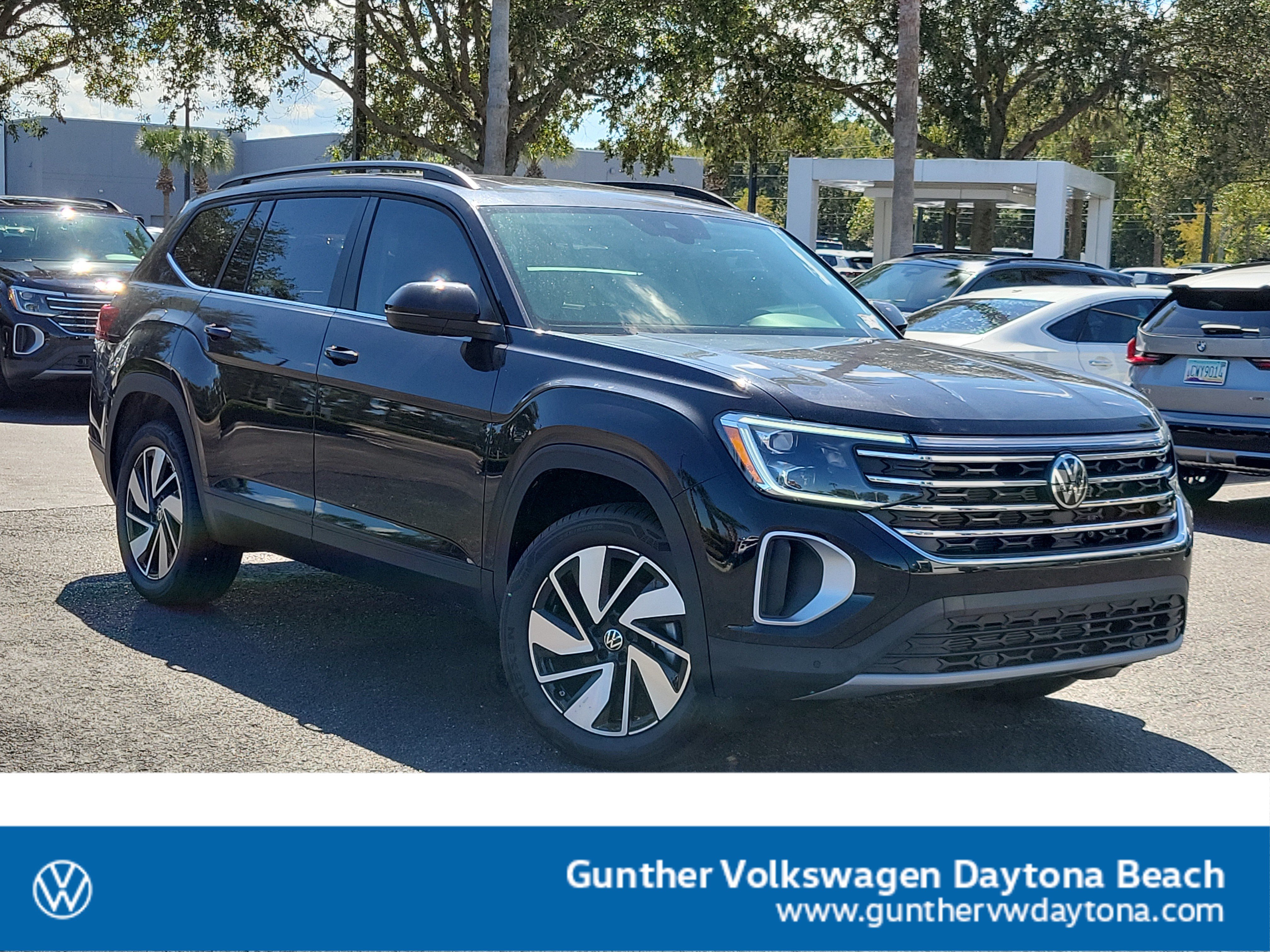 2026 Volkswagen Atlas SE w/Technology SUV