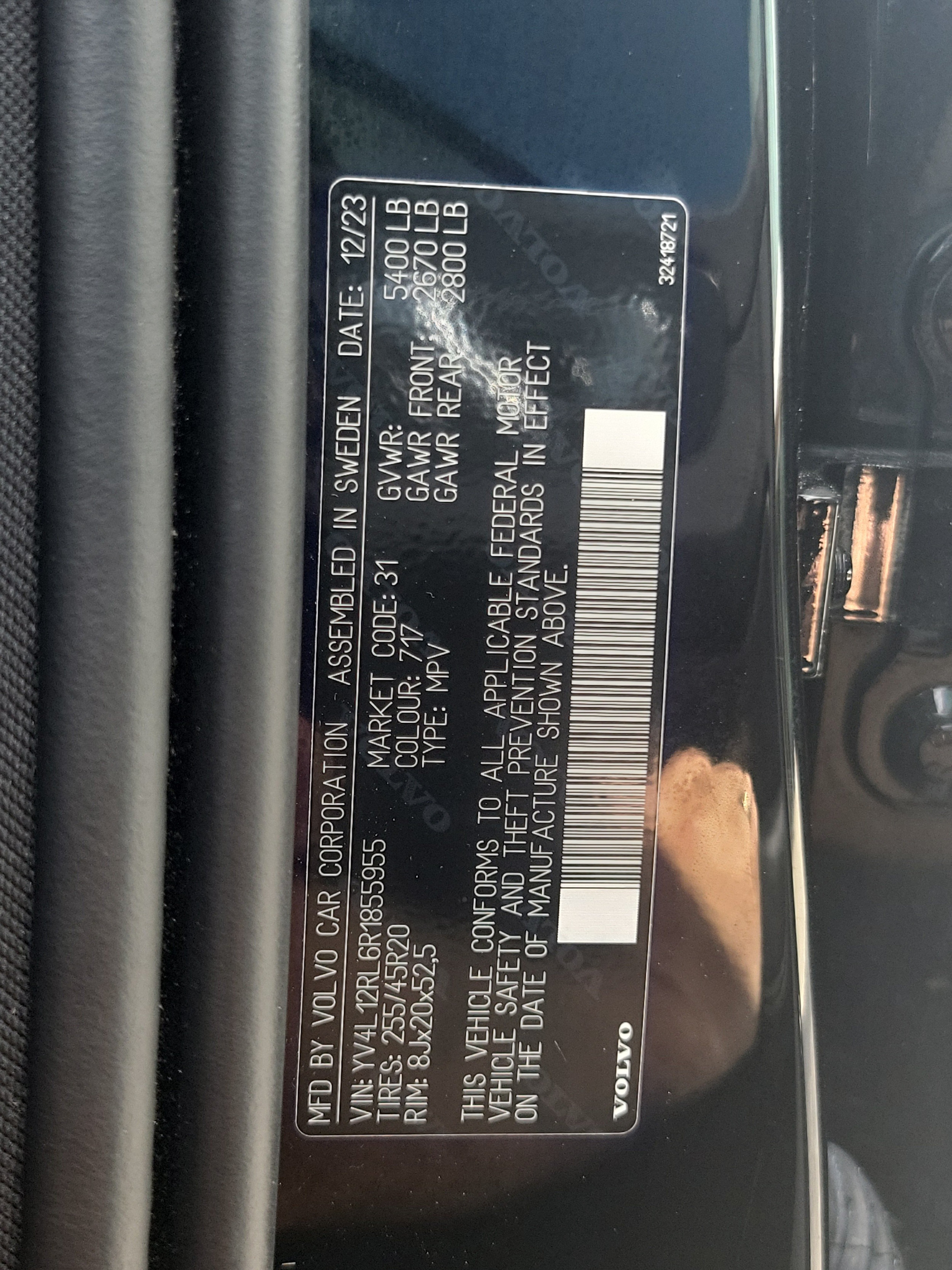2024 Volvo XC60 Plus - Photo 27