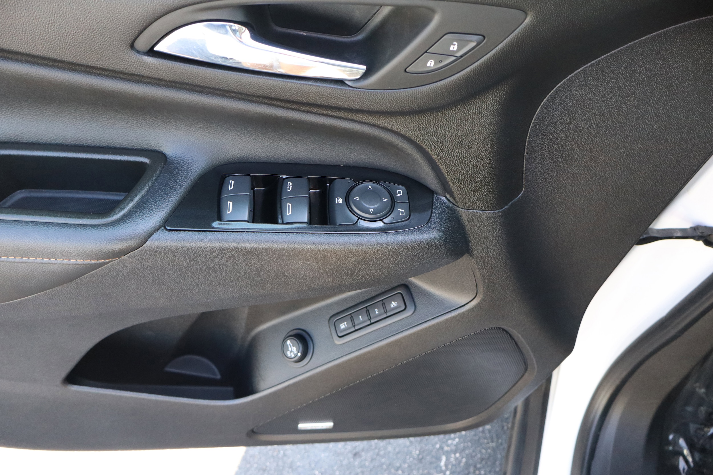 2023 Chevrolet Equinox Premier - Photo 14