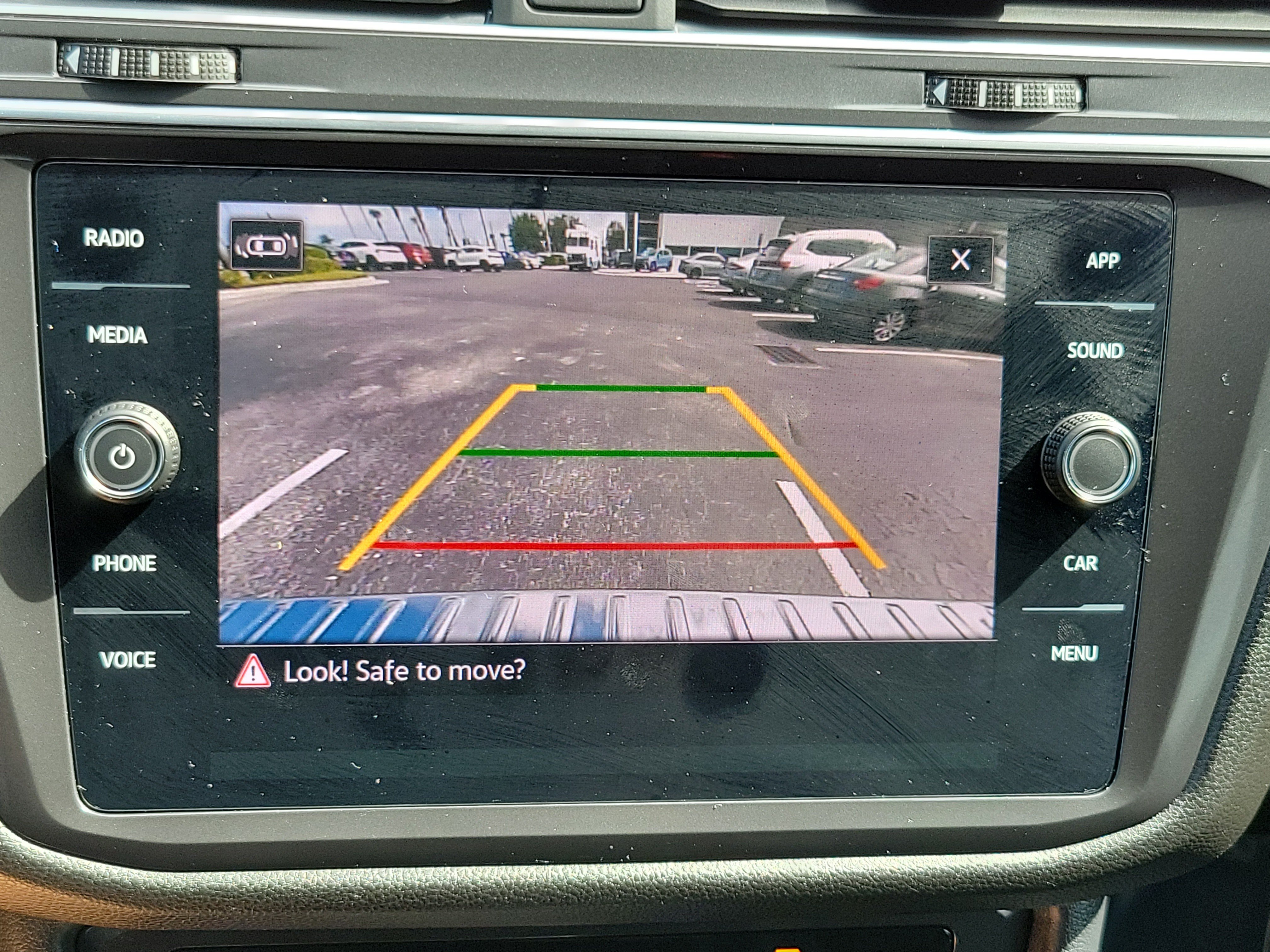 2023 Volkswagen Tiguan SE - Photo 21
