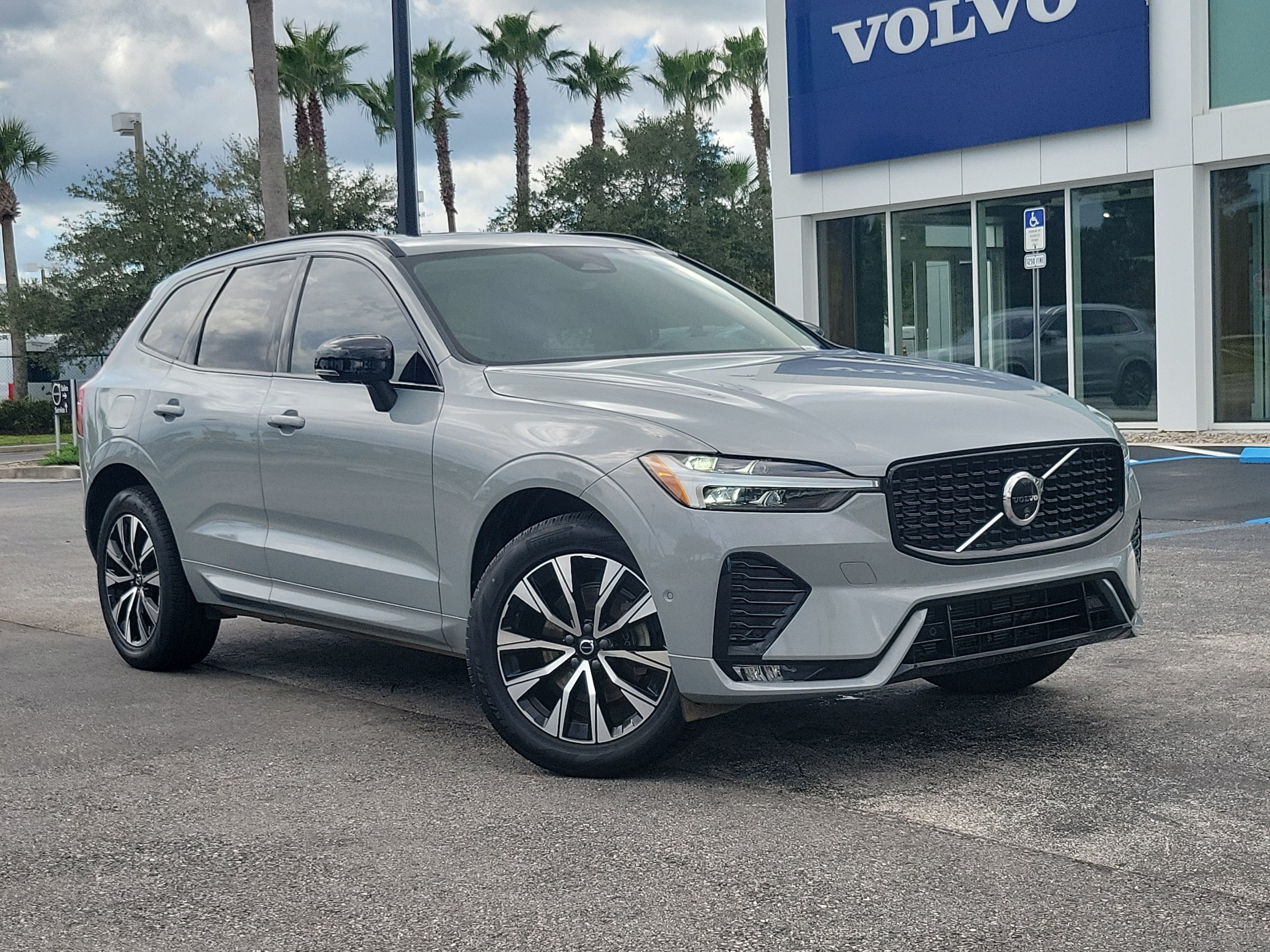 2024 Volvo XC60