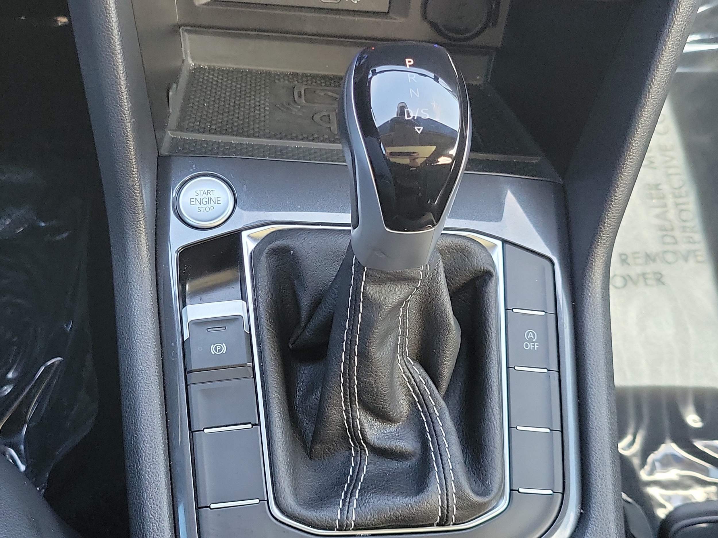 2024 Volkswagen Tiguan SE - Photo 29