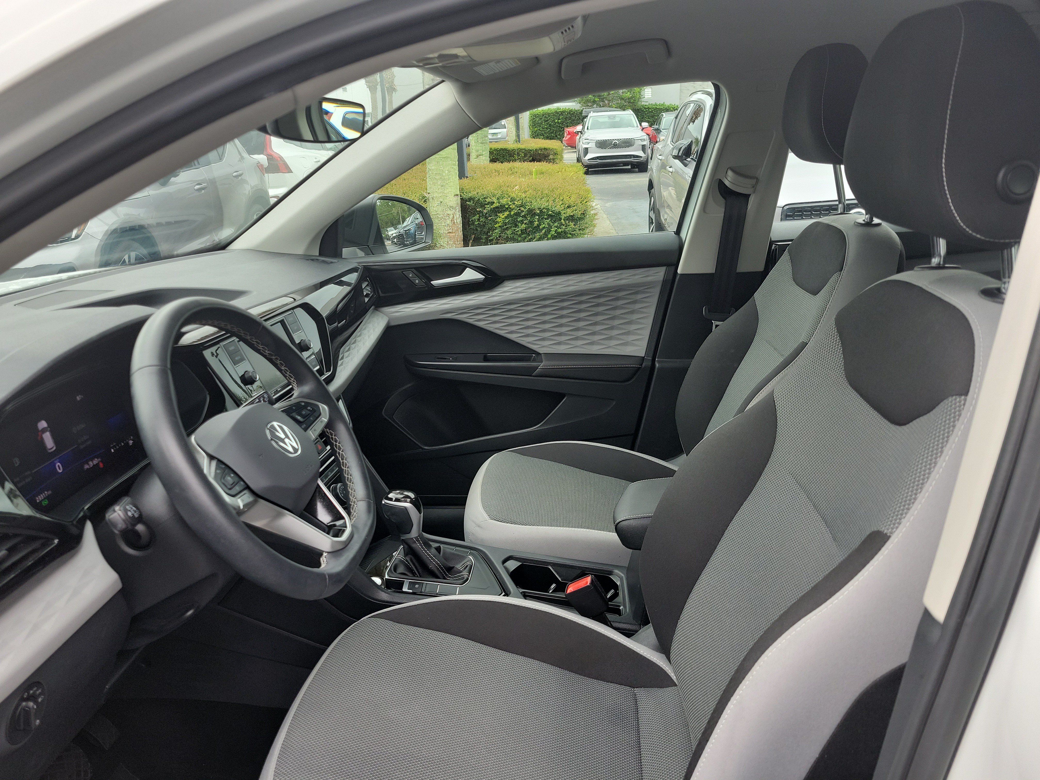 2024 Volkswagen Taos S - Photo 15