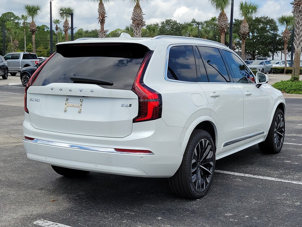 New 2026 Volvo XC90 B6 Ultra SUV