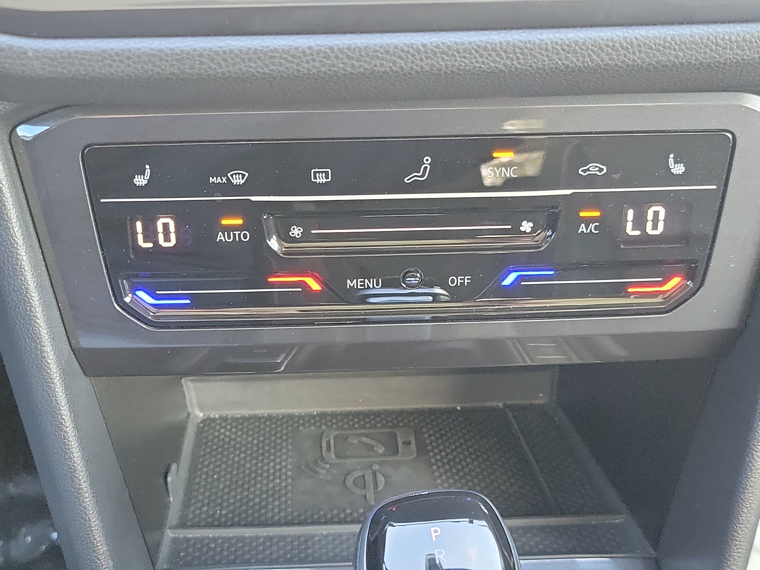 2024 Volkswagen Tiguan SE - Photo 27