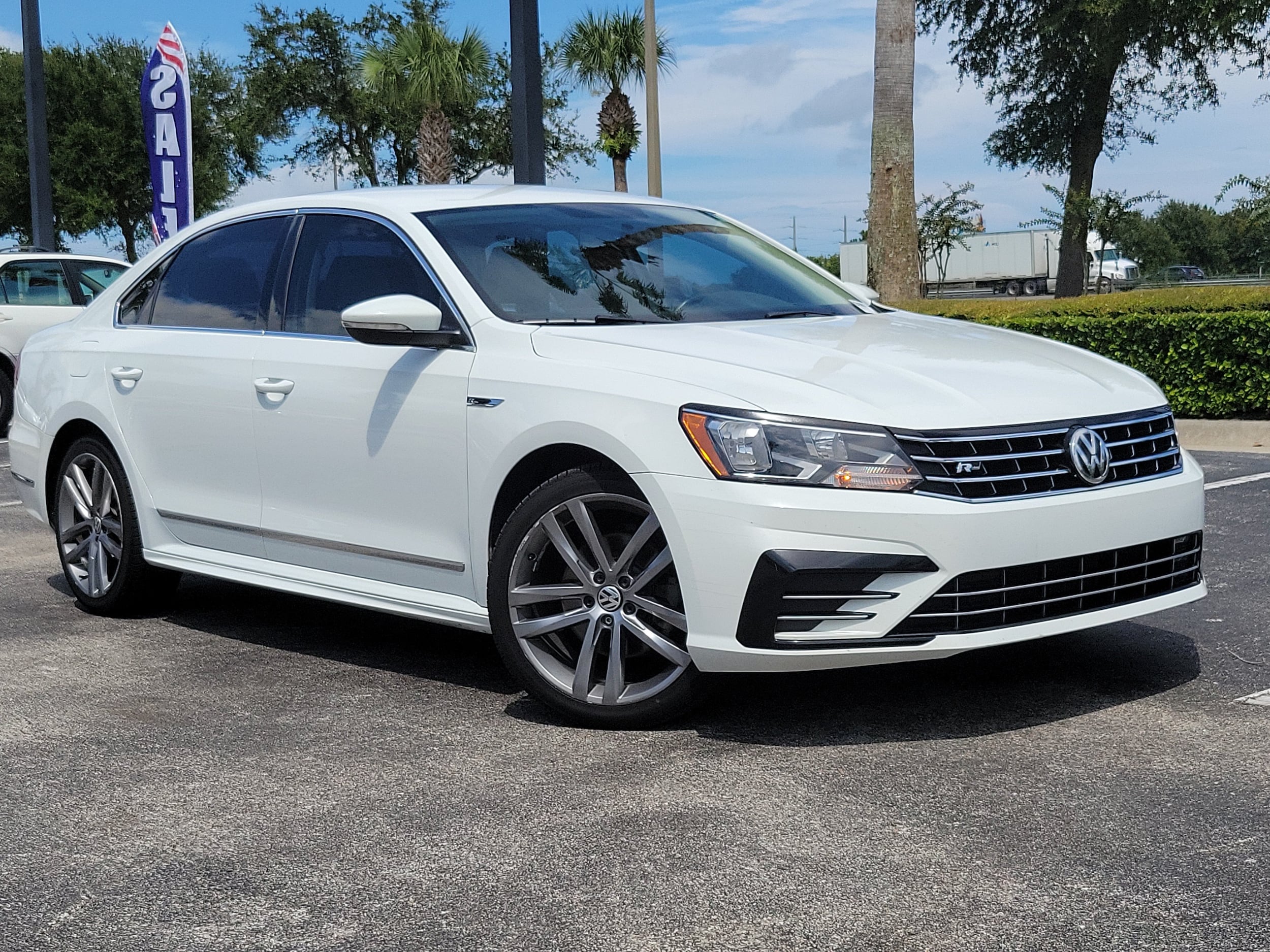 Used 2017 Volkswagen Passat R-Line with VIN 1VWDT7A39HC070727 for sale in Daytona Beach, FL