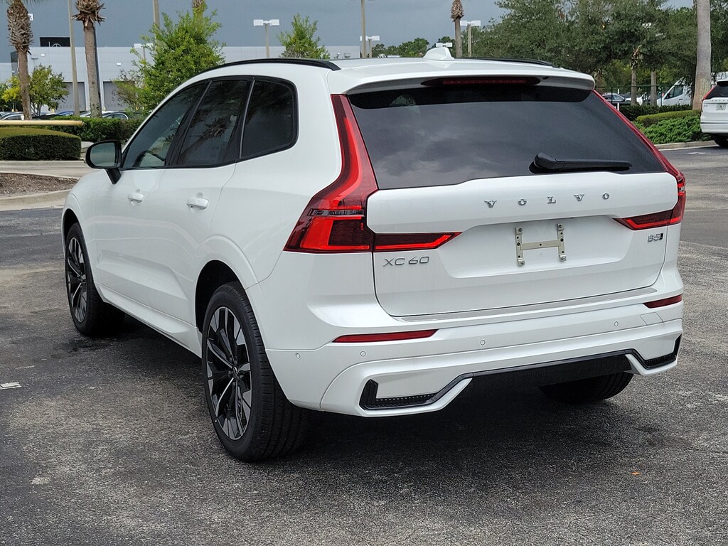New 2026 Volvo XC60 B5 Plus SUV