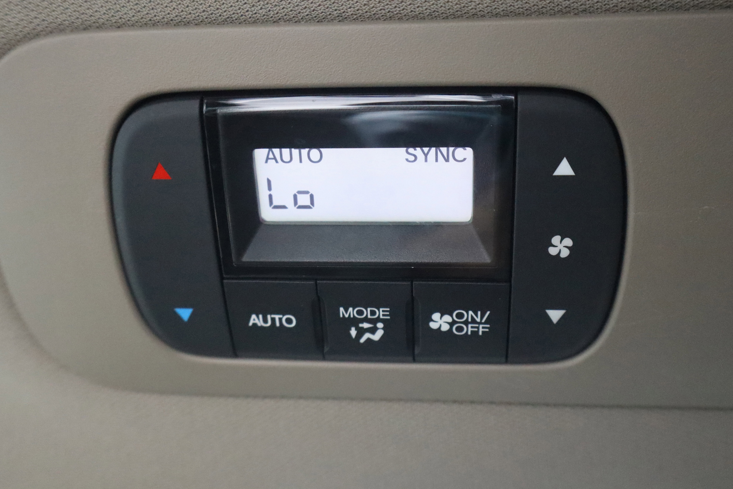 2023 Honda Odyssey Elite - Photo 26