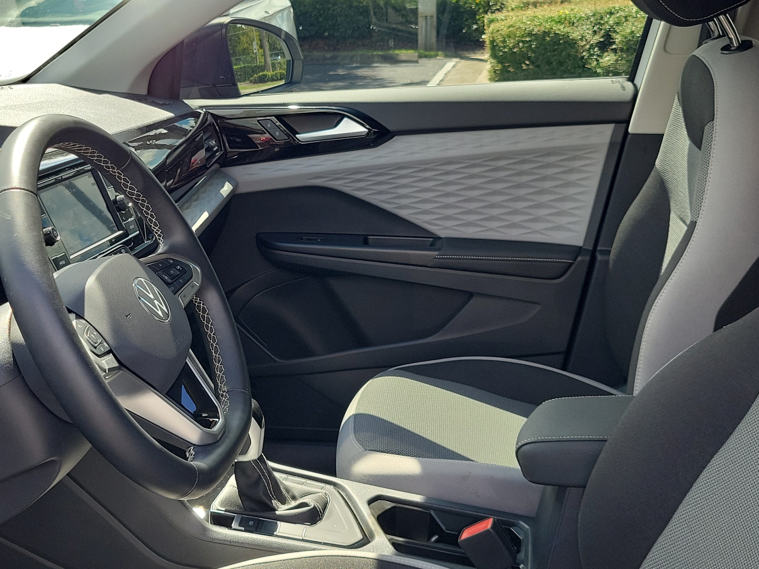 2024 Volkswagen Taos S - Photo 14
