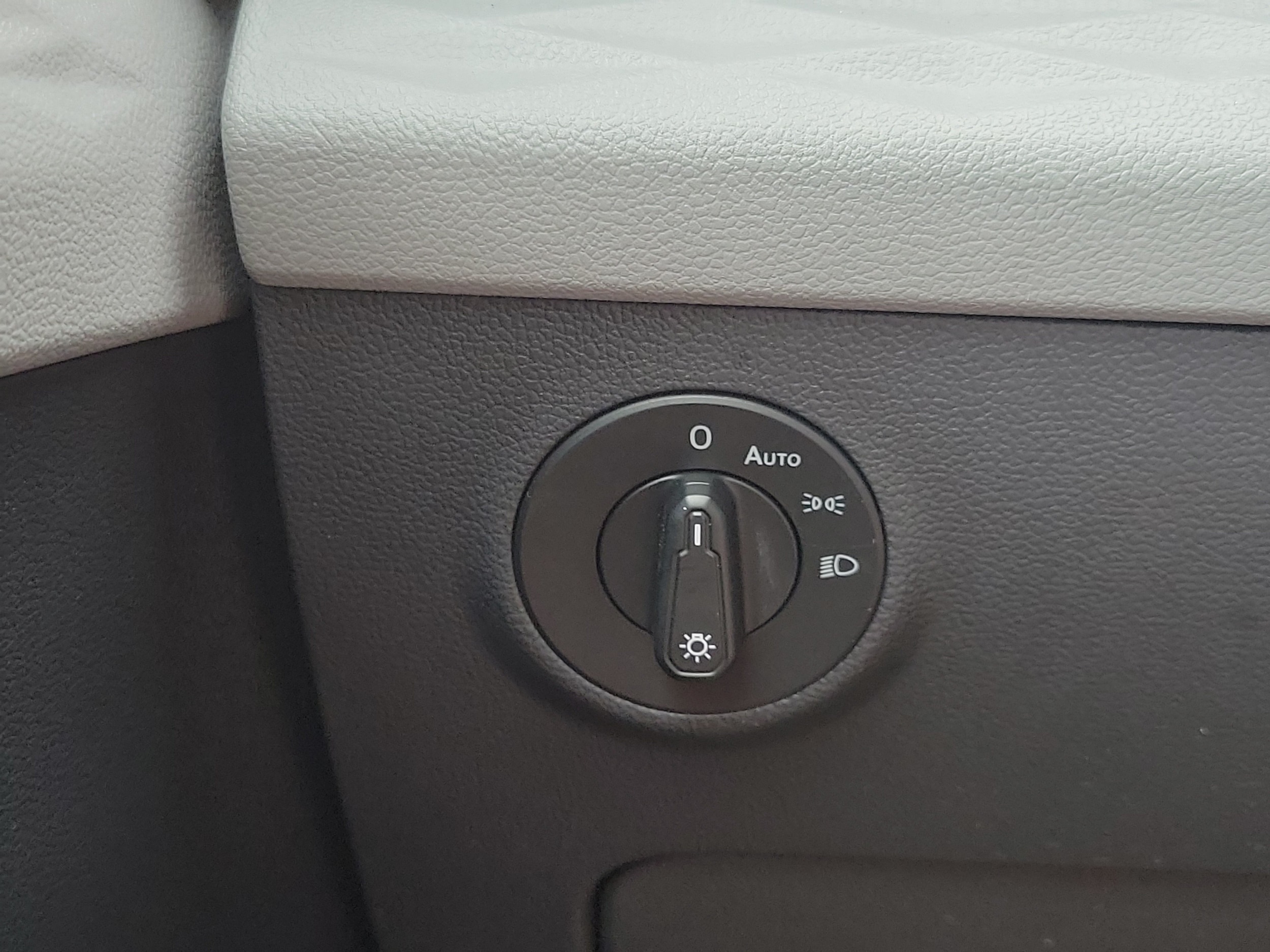 2024 Volkswagen Taos S - Photo 26