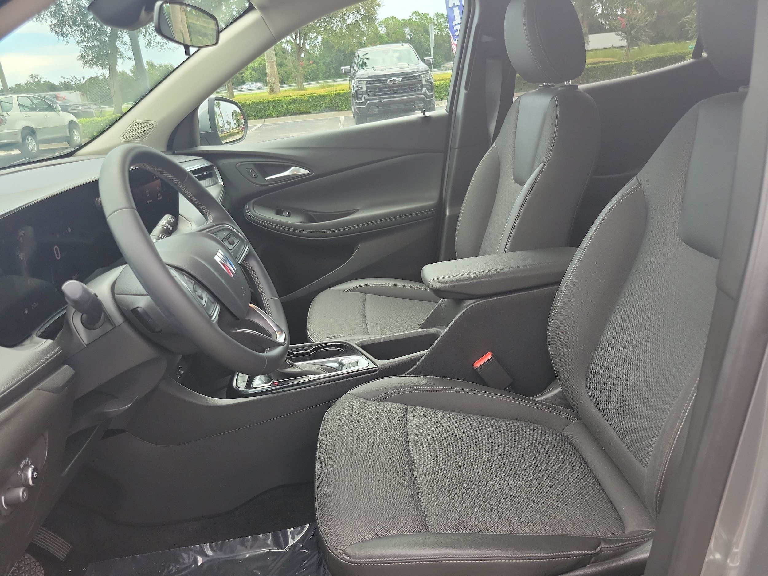 2025 Buick Encore GX Preferred - Photo 14