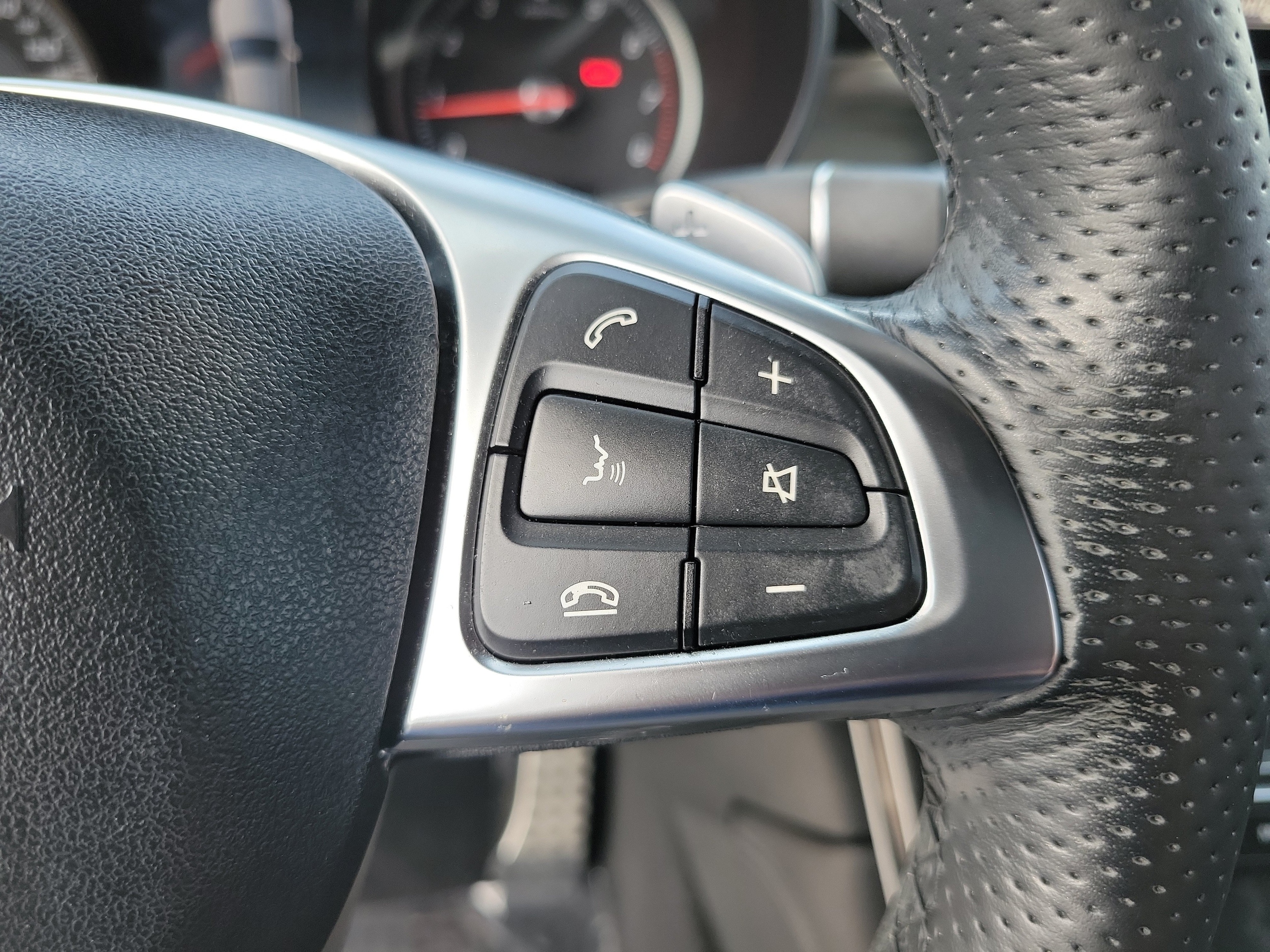 2019 Mercedes-Benz GLC GLC300 - Photo 19