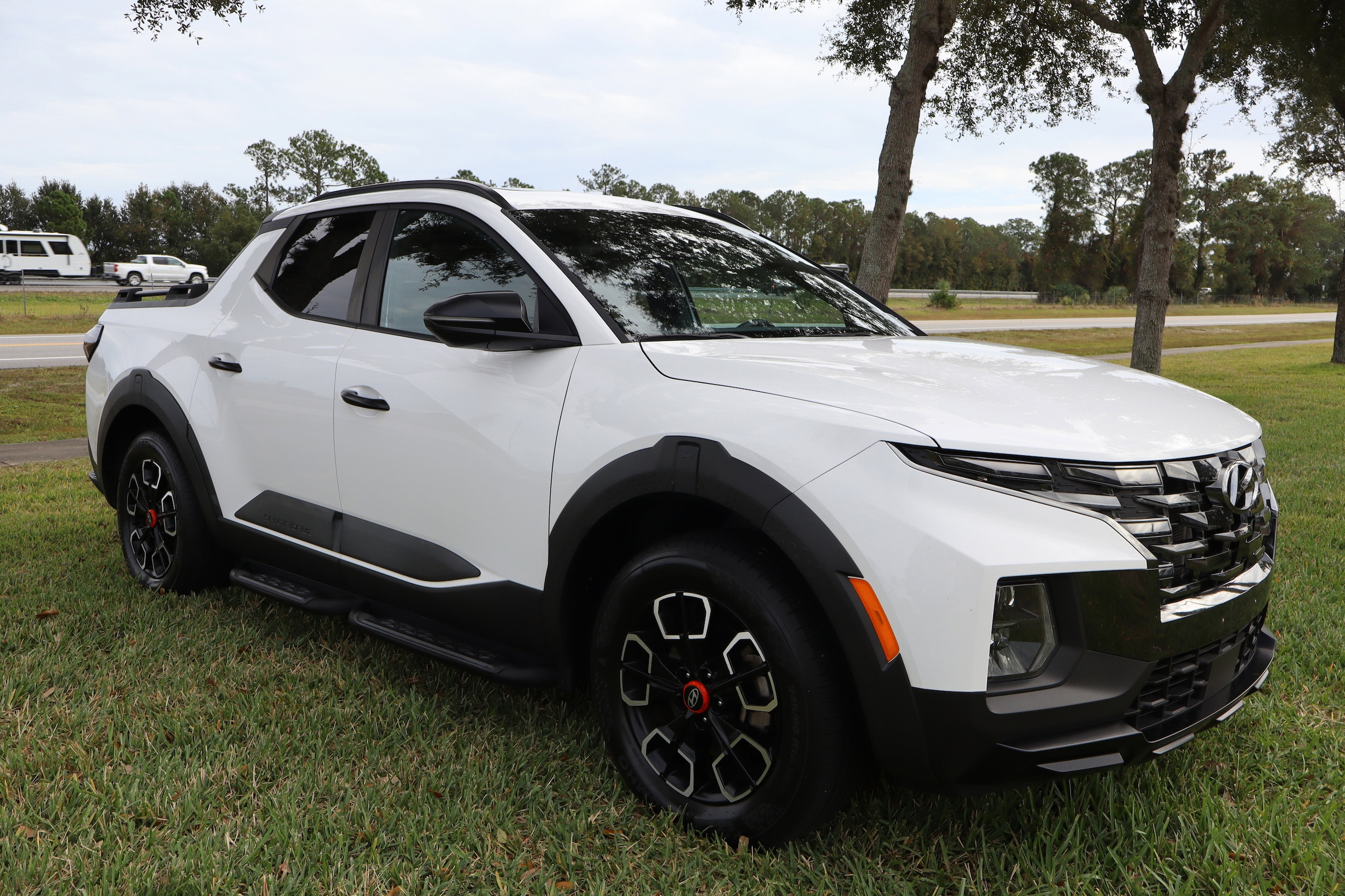 2024 Hyundai Santa Cruz XRT's photo