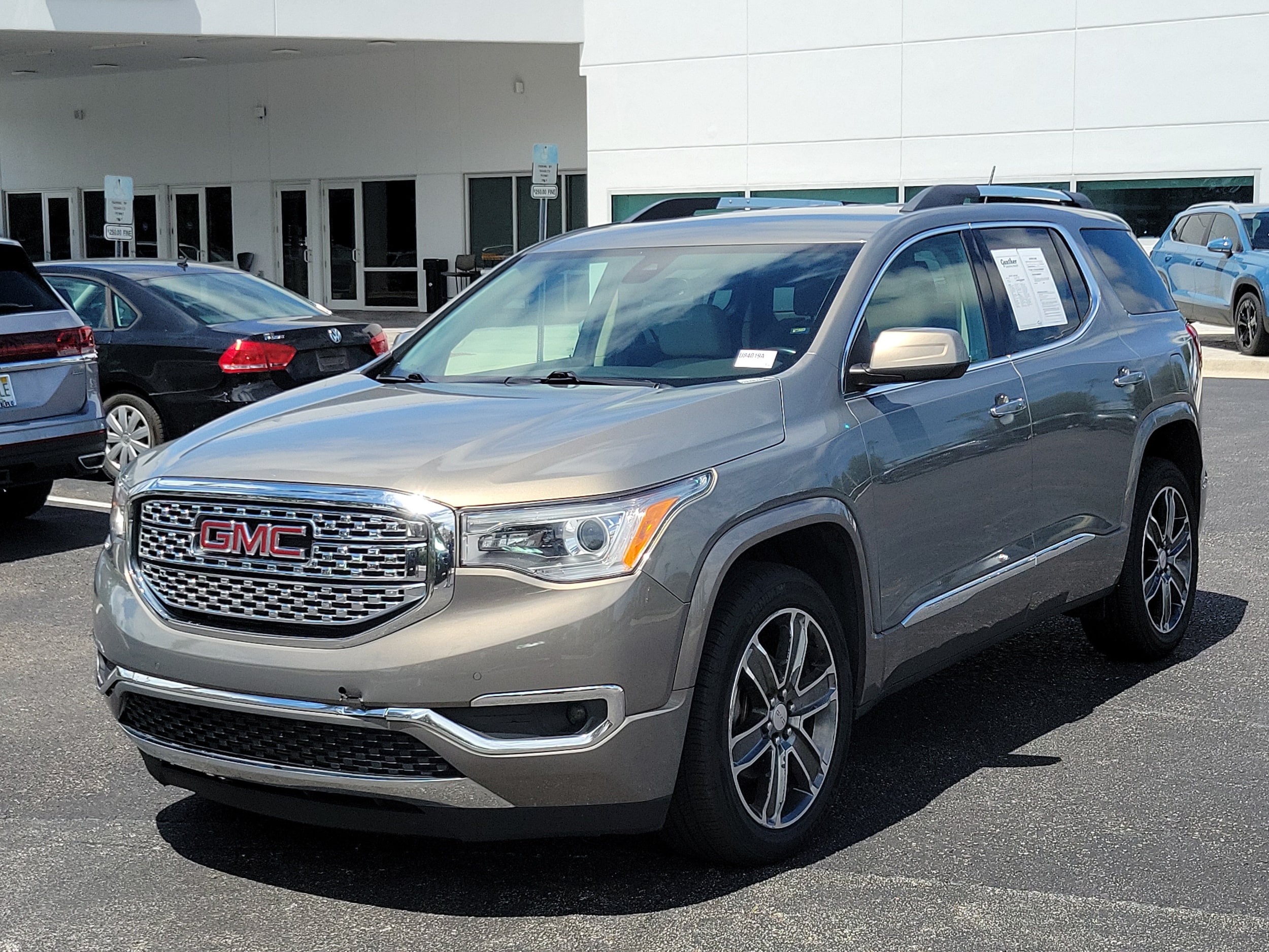 Used 2019 GMC Acadia Denali with VIN 1GKKNPLS4KZ183860 for sale in Daytona Beach, FL