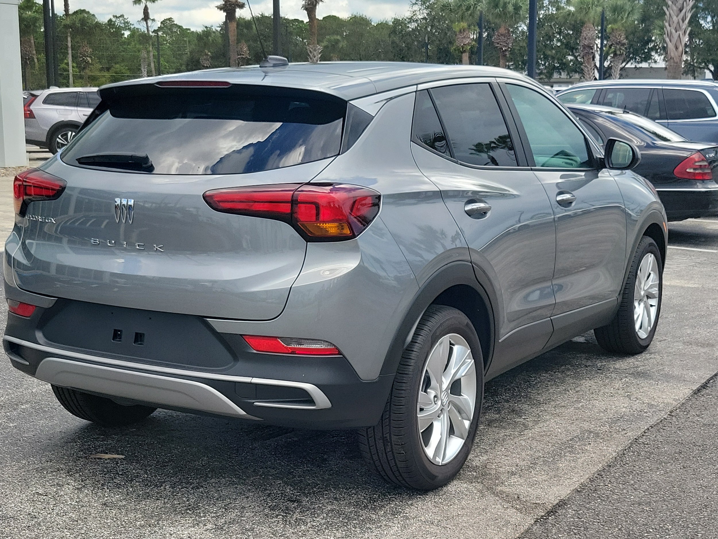 2025 Buick Encore GX Preferred - Photo 4