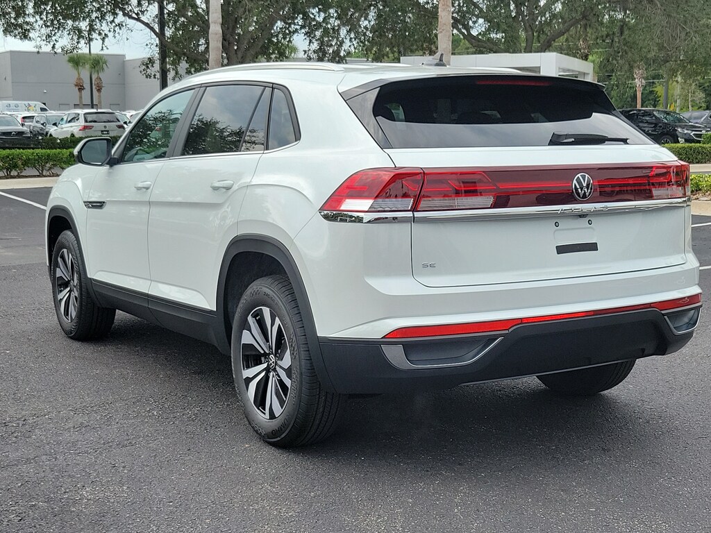 New 2026 Volkswagen Atlas Cross Sport 2.0T SE SUV