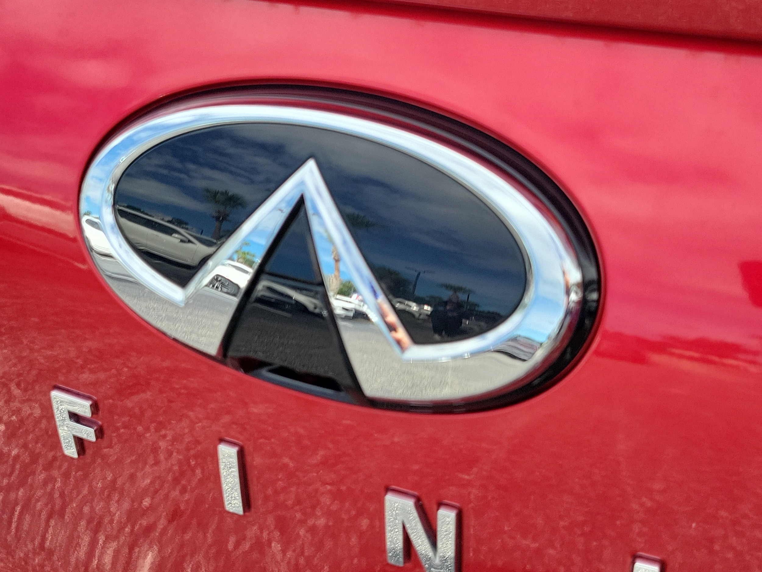 2022 INFINITI QX55 Essential - Photo 7