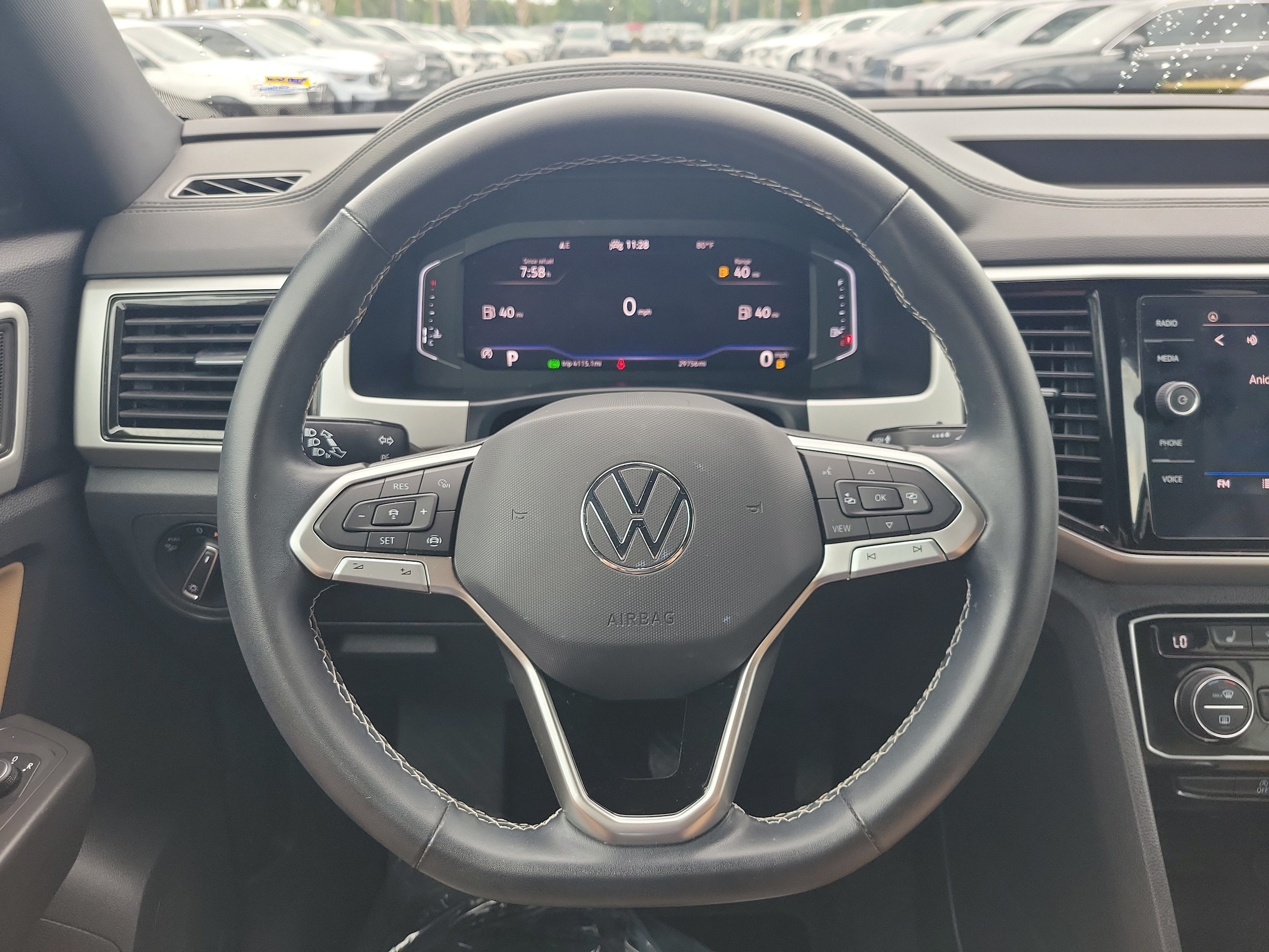 2022 Volkswagen Atlas Cross Sport SE w/Tech - Photo 16