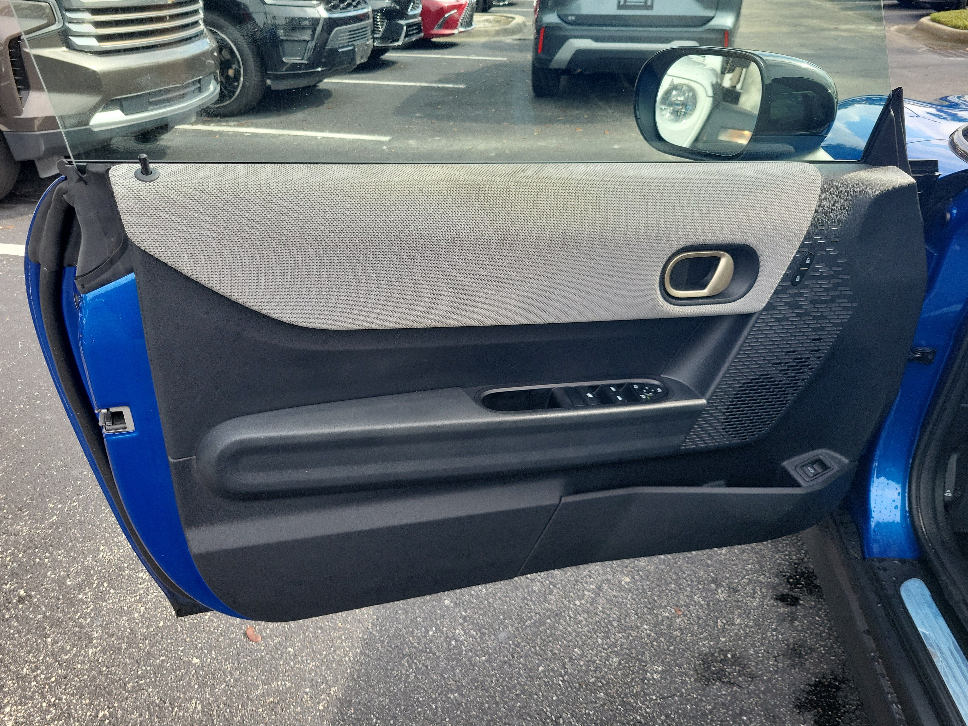 2025 MINI Convertible Base - Photo 10