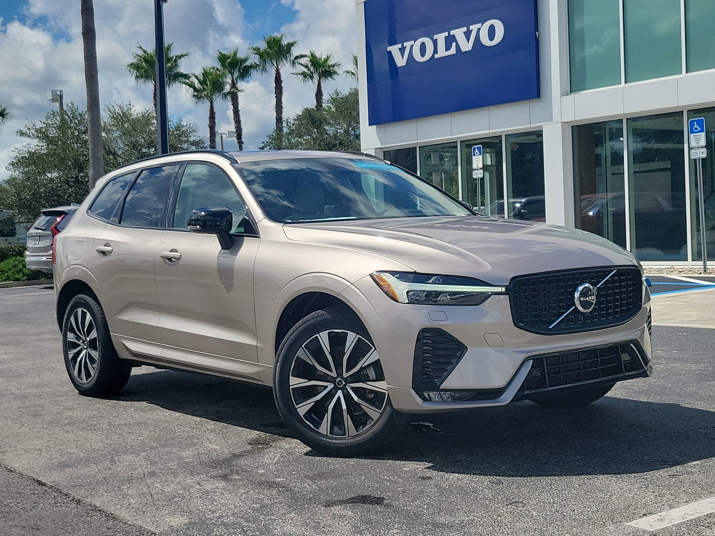 2024 Volvo XC60