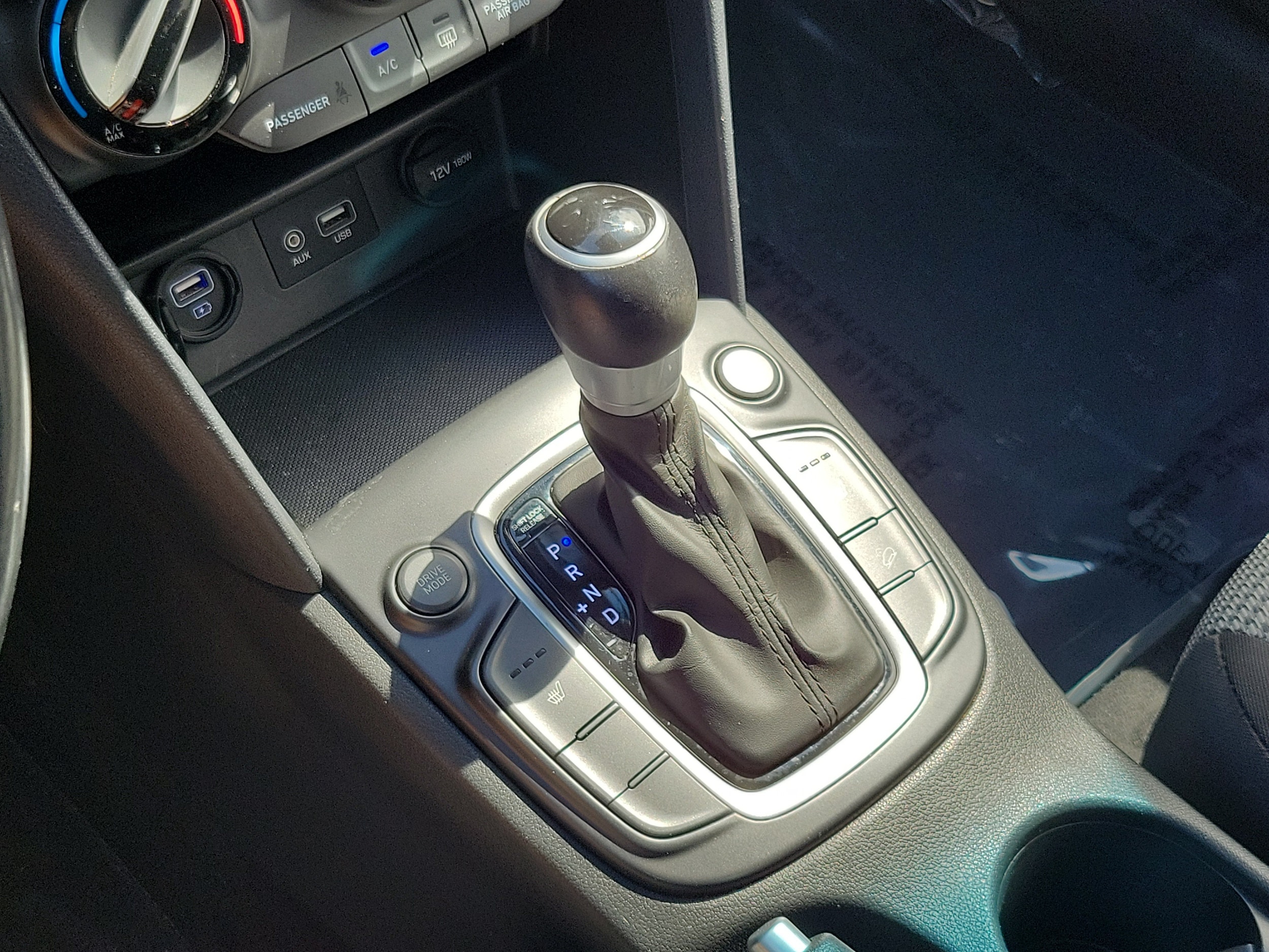 2019 Hyundai Kona SEL - Photo 25