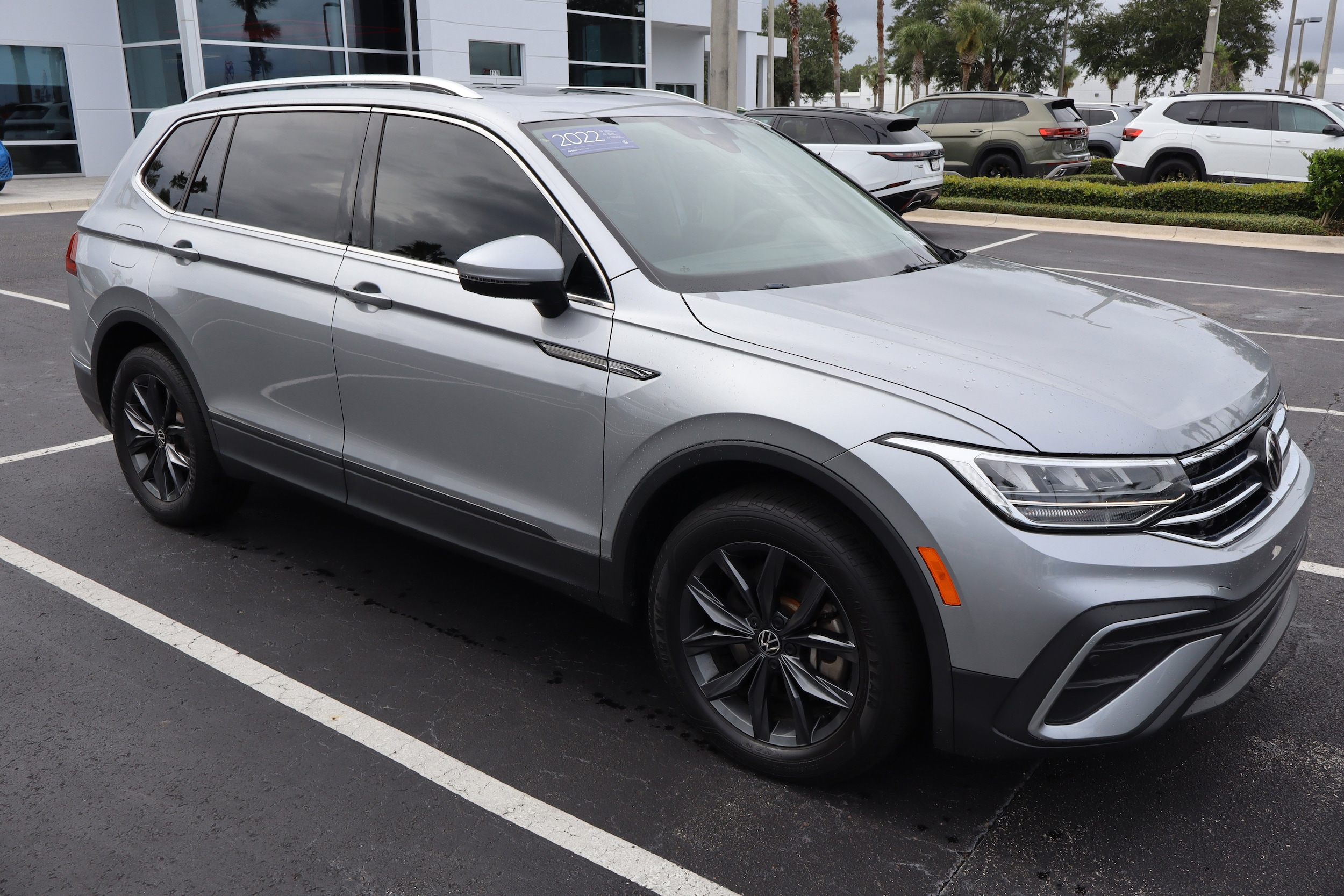 2022 Volkswagen Tiguan SE