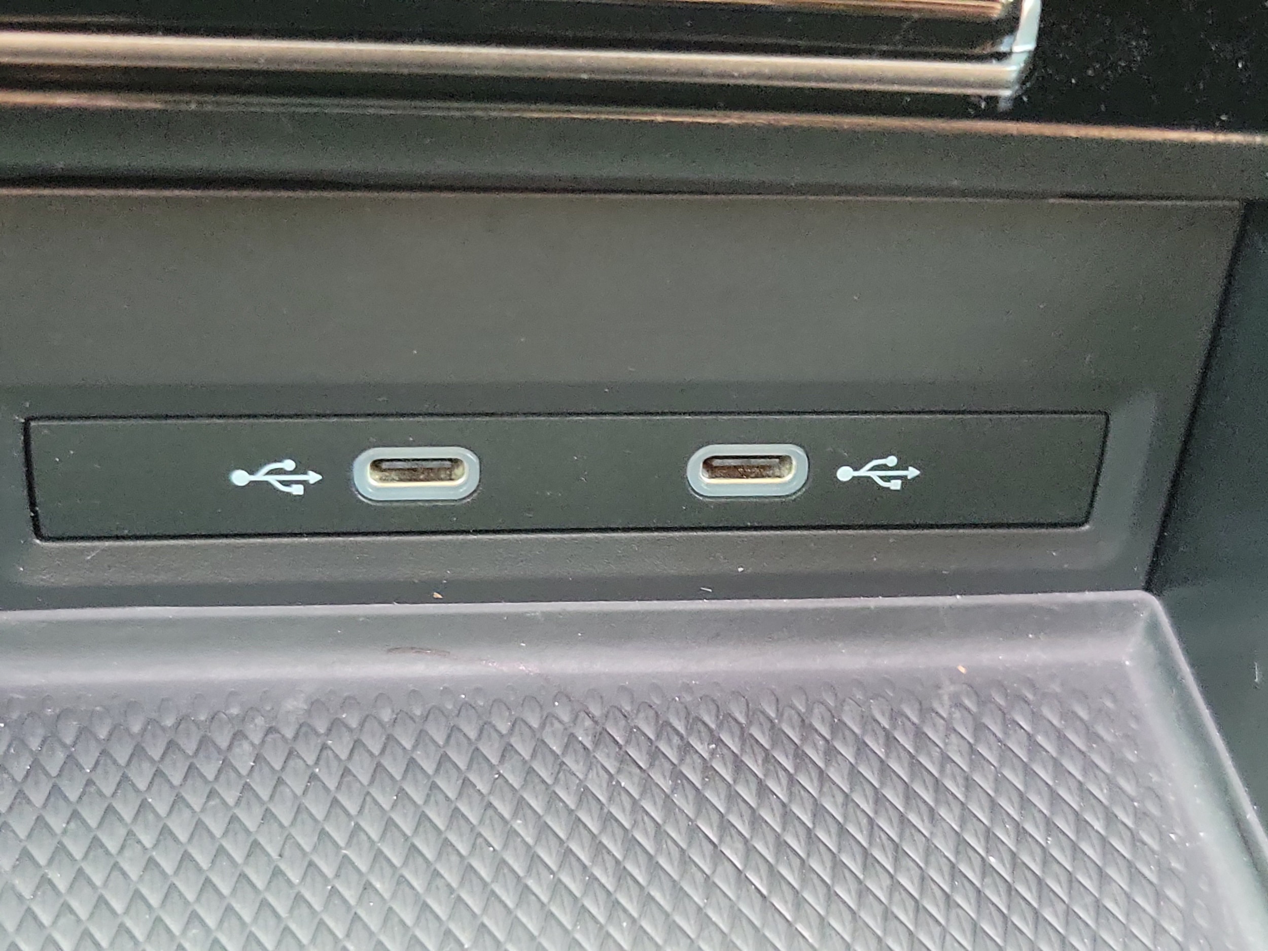 2024 Volkswagen Atlas SE w/Tech - Photo 24