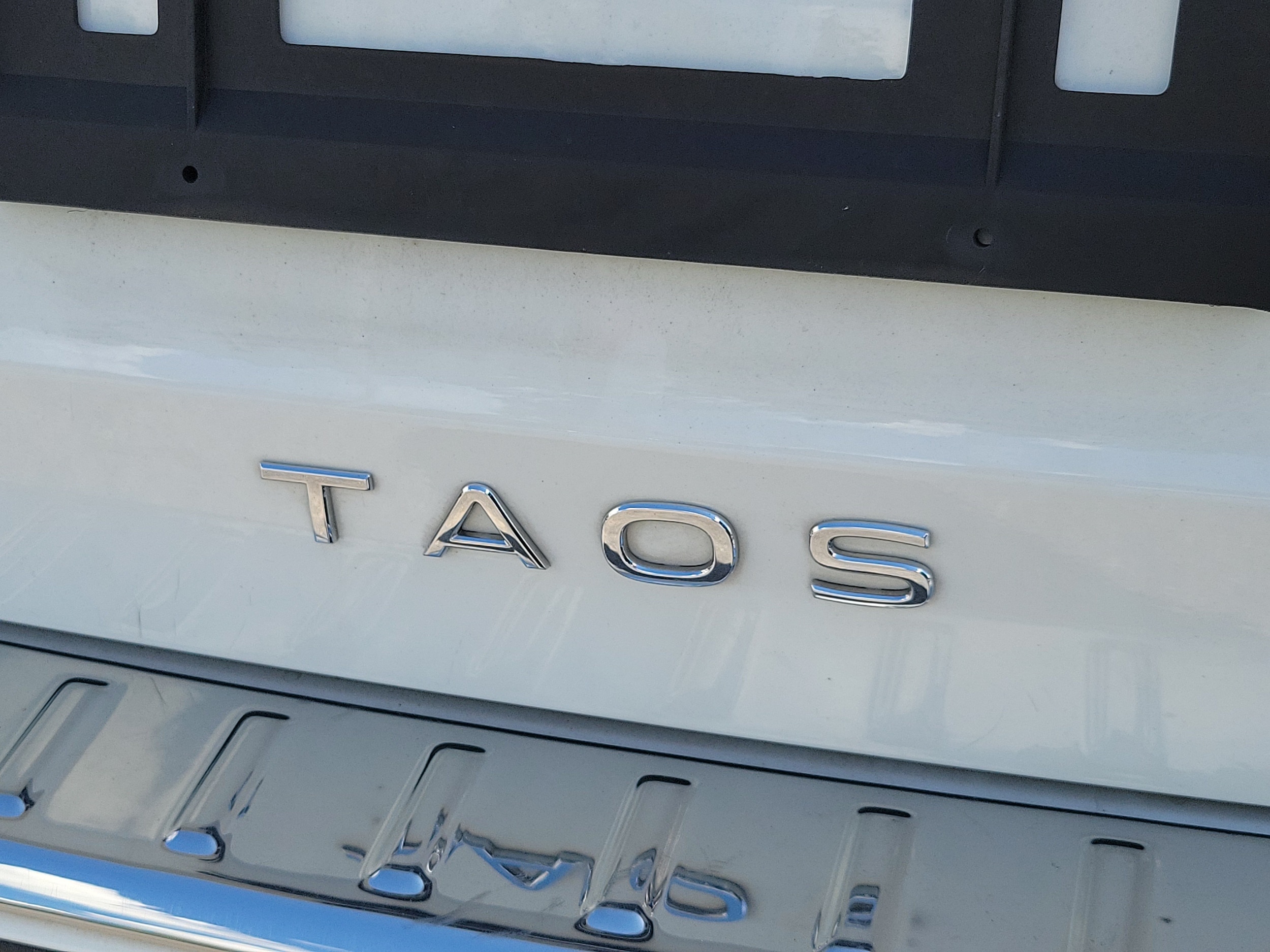2024 Volkswagen Taos S - Photo 7