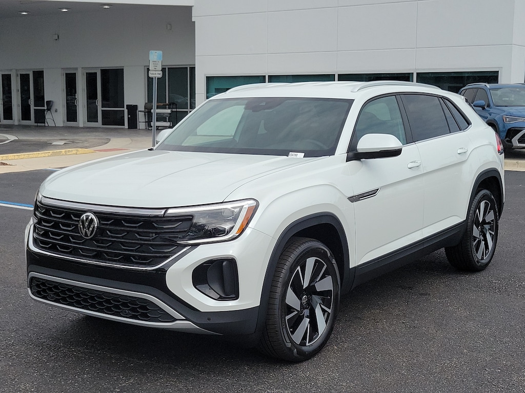 New 2026 Volkswagen Atlas Cross Sport SE w/Technology SUV