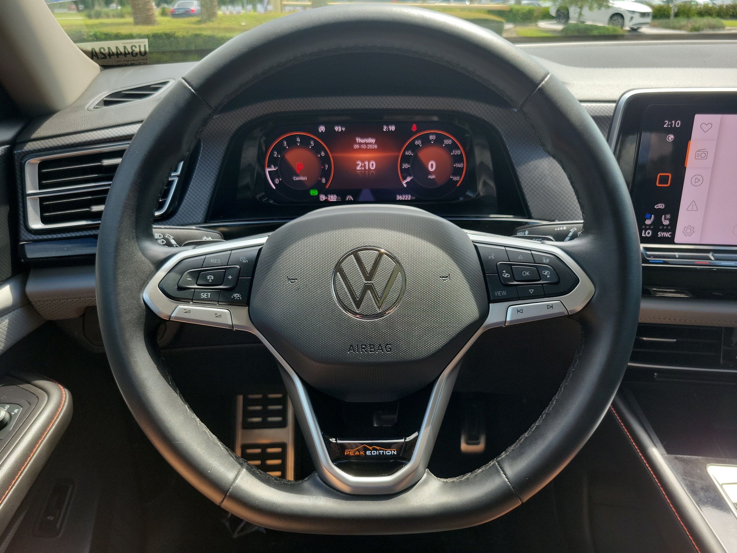 2024 Volkswagen Atlas Atlas Peak Edition - Photo 16