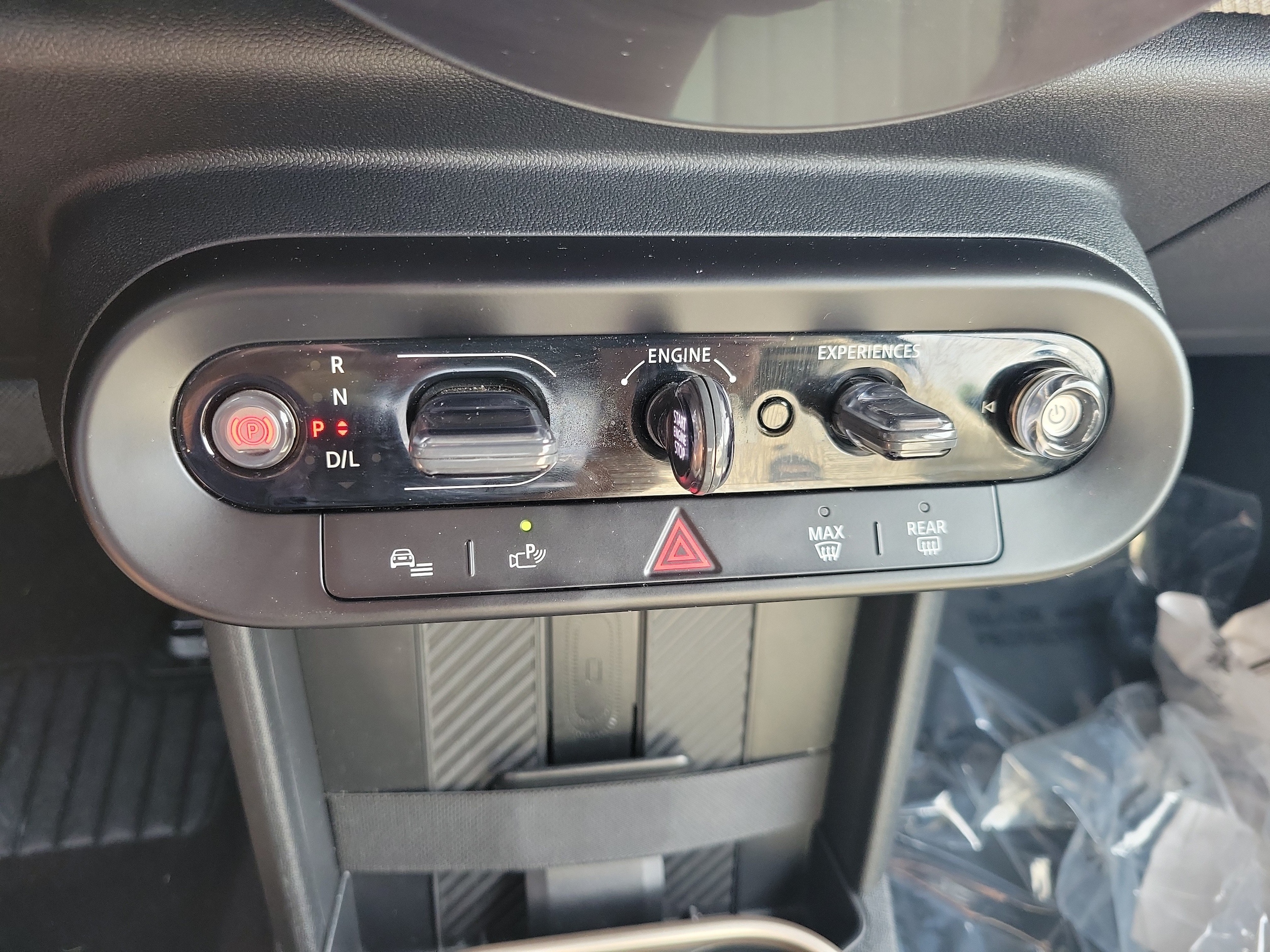 2025 MINI Convertible Base - Photo 23