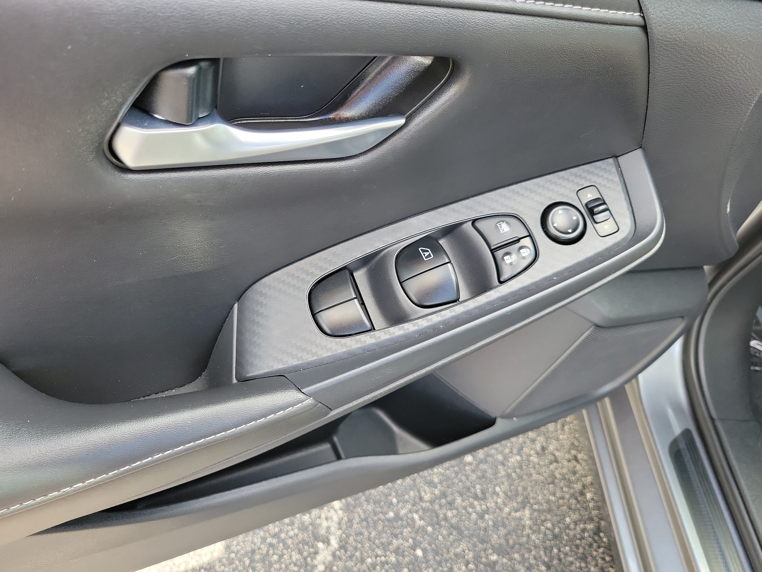 2021 Nissan Sentra SV - Photo 14