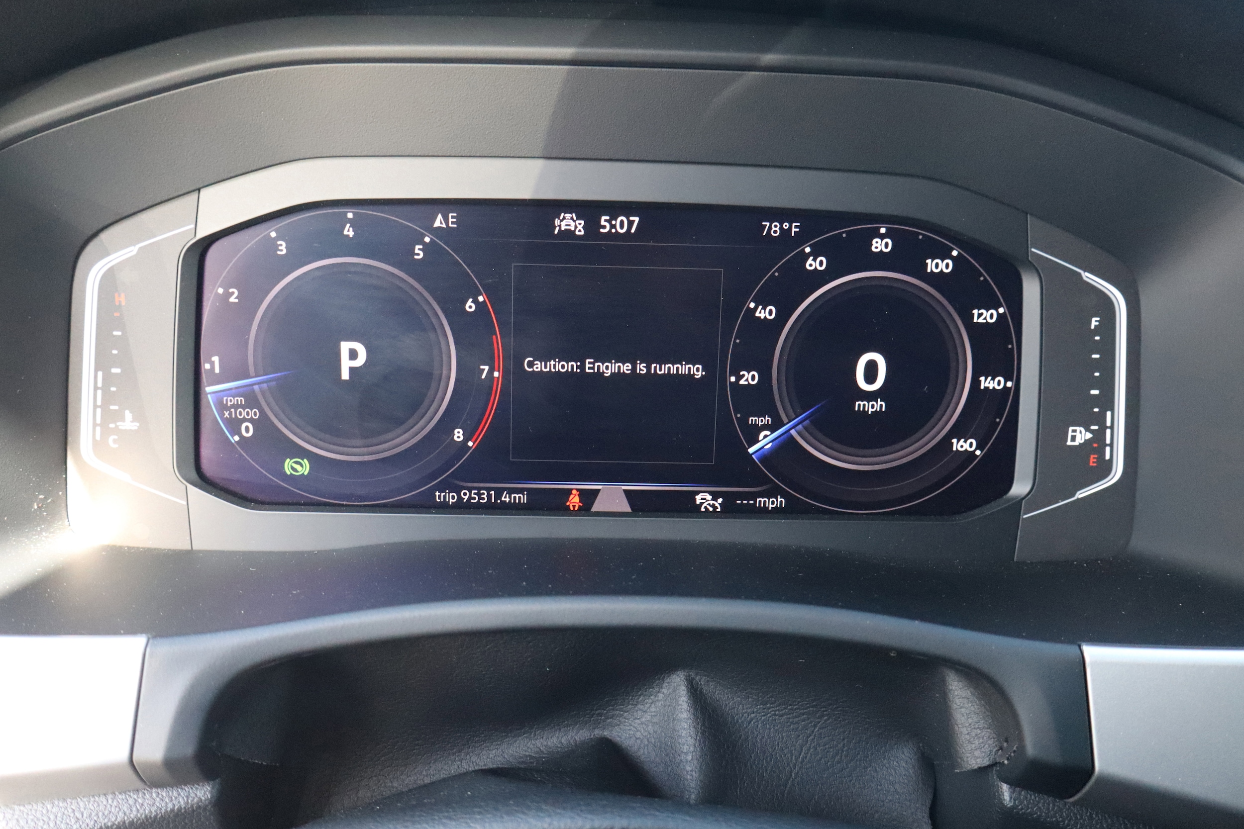 2023 Volkswagen Atlas SE w/Tech - Photo 18