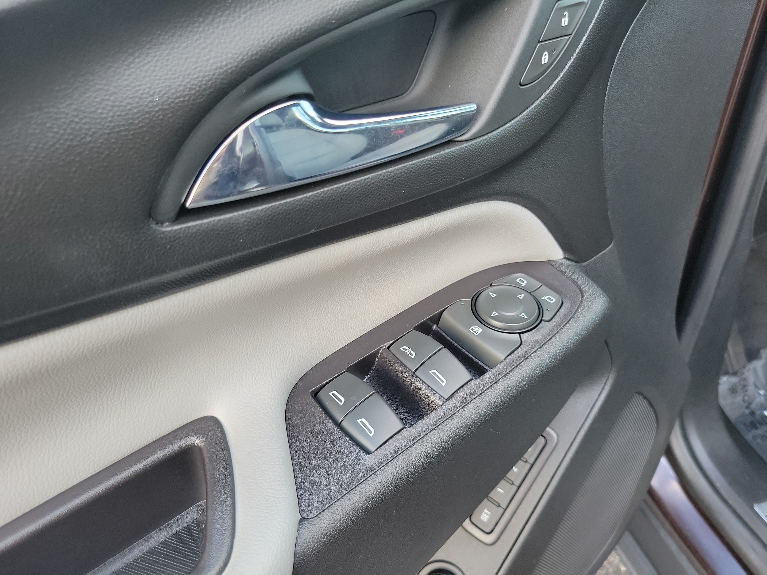 2020 Chevrolet Equinox Premier - Photo 12