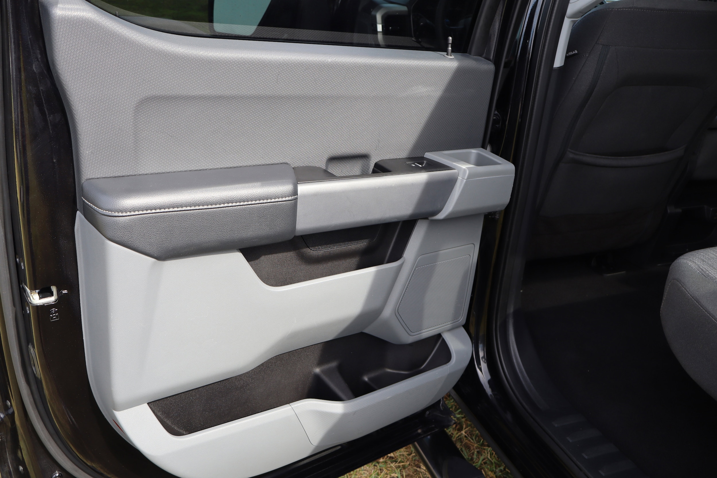 2023 Ford F-150 XLT - Photo 15