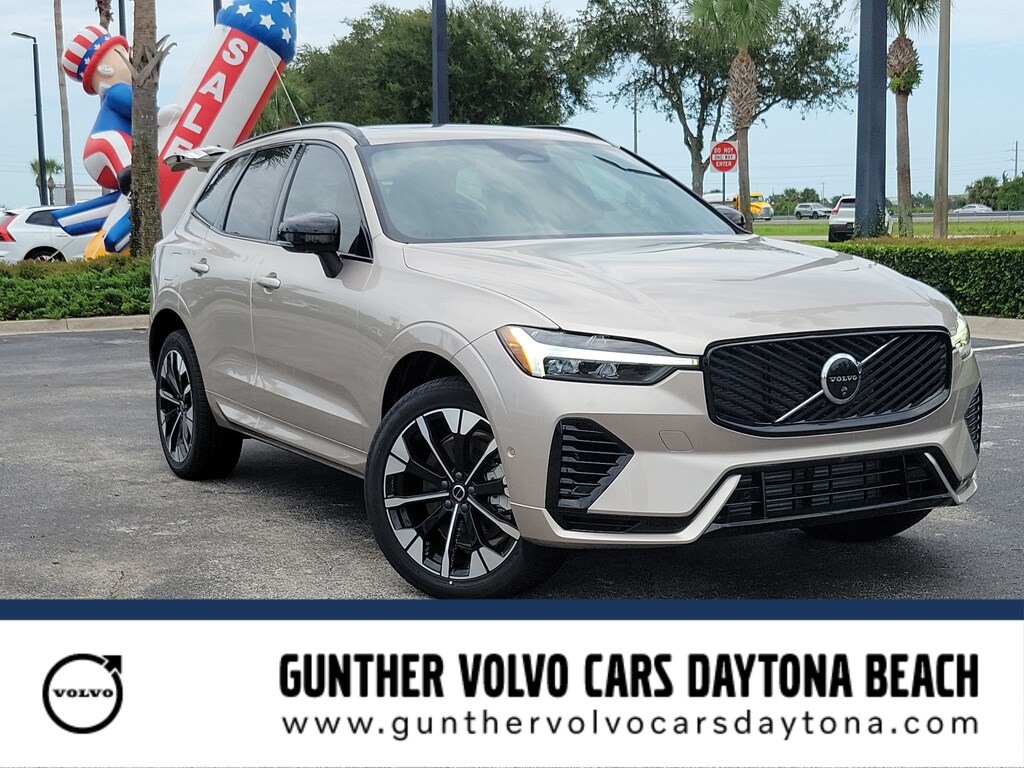 New 2026 Volvo XC60 Plug-In Hybrid T8 Plus SUV