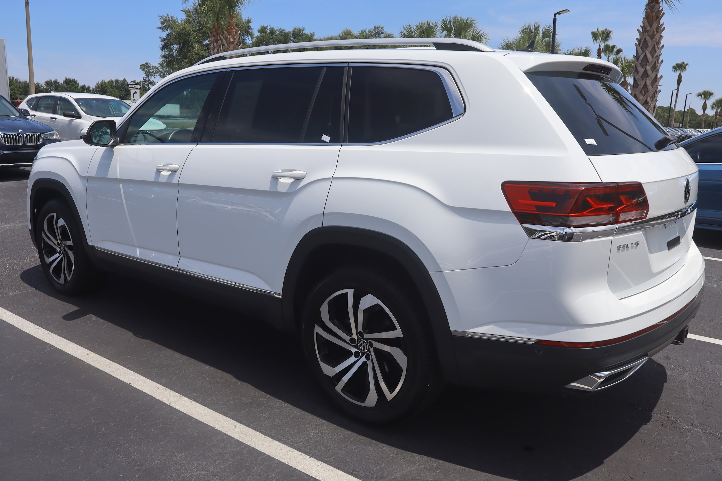2021 Volkswagen Atlas SEL Premium - Photo 6
