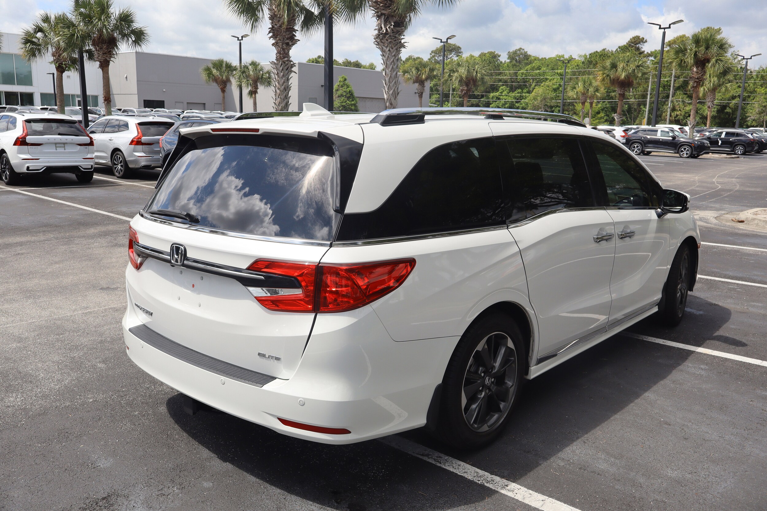 2023 Honda Odyssey Elite - Photo 7