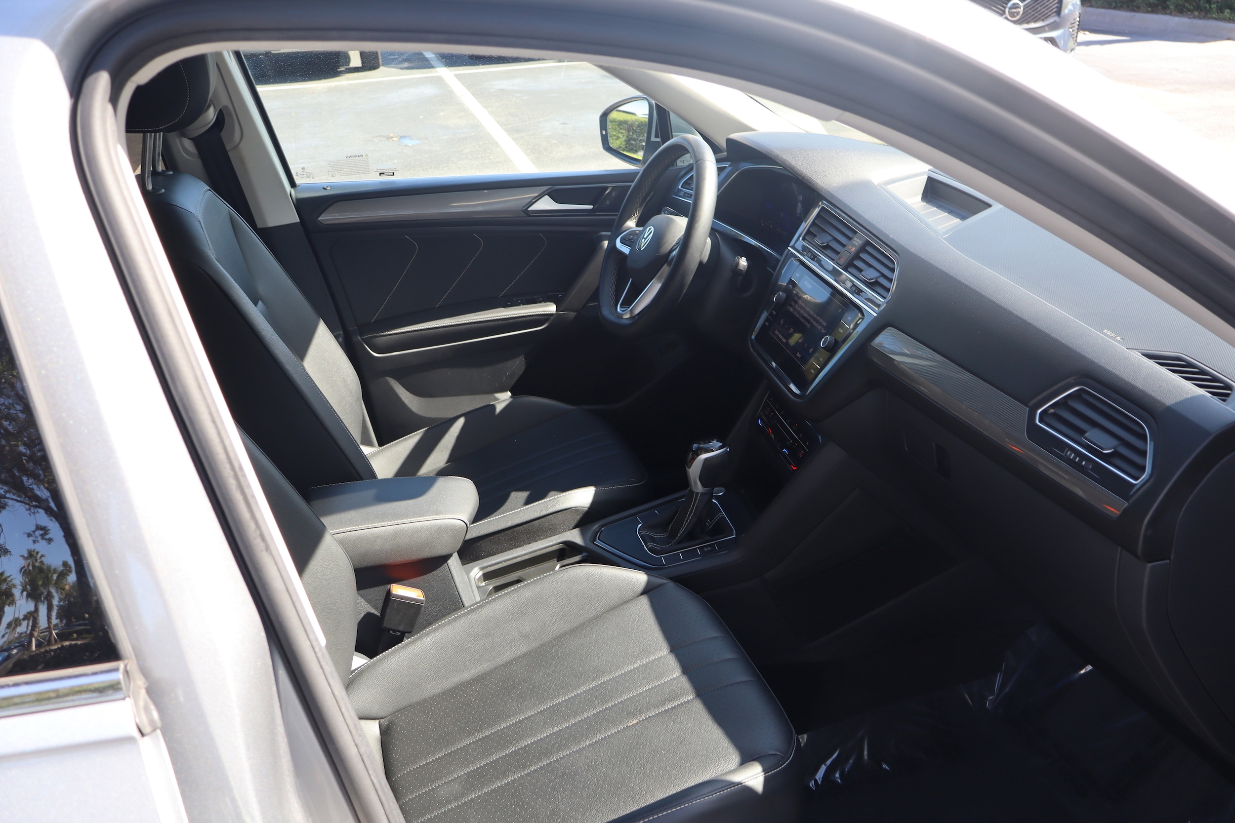 2023 Volkswagen Tiguan SE - Photo 15