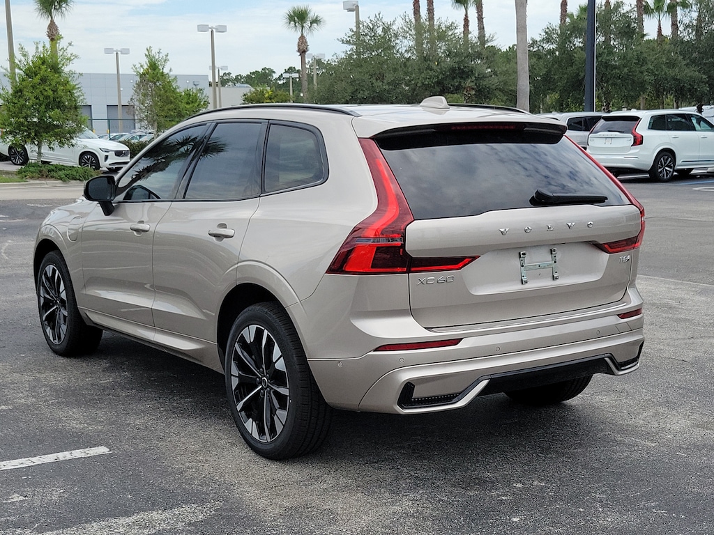 New 2026 Volvo XC60 Plug-In Hybrid T8 Plus SUV